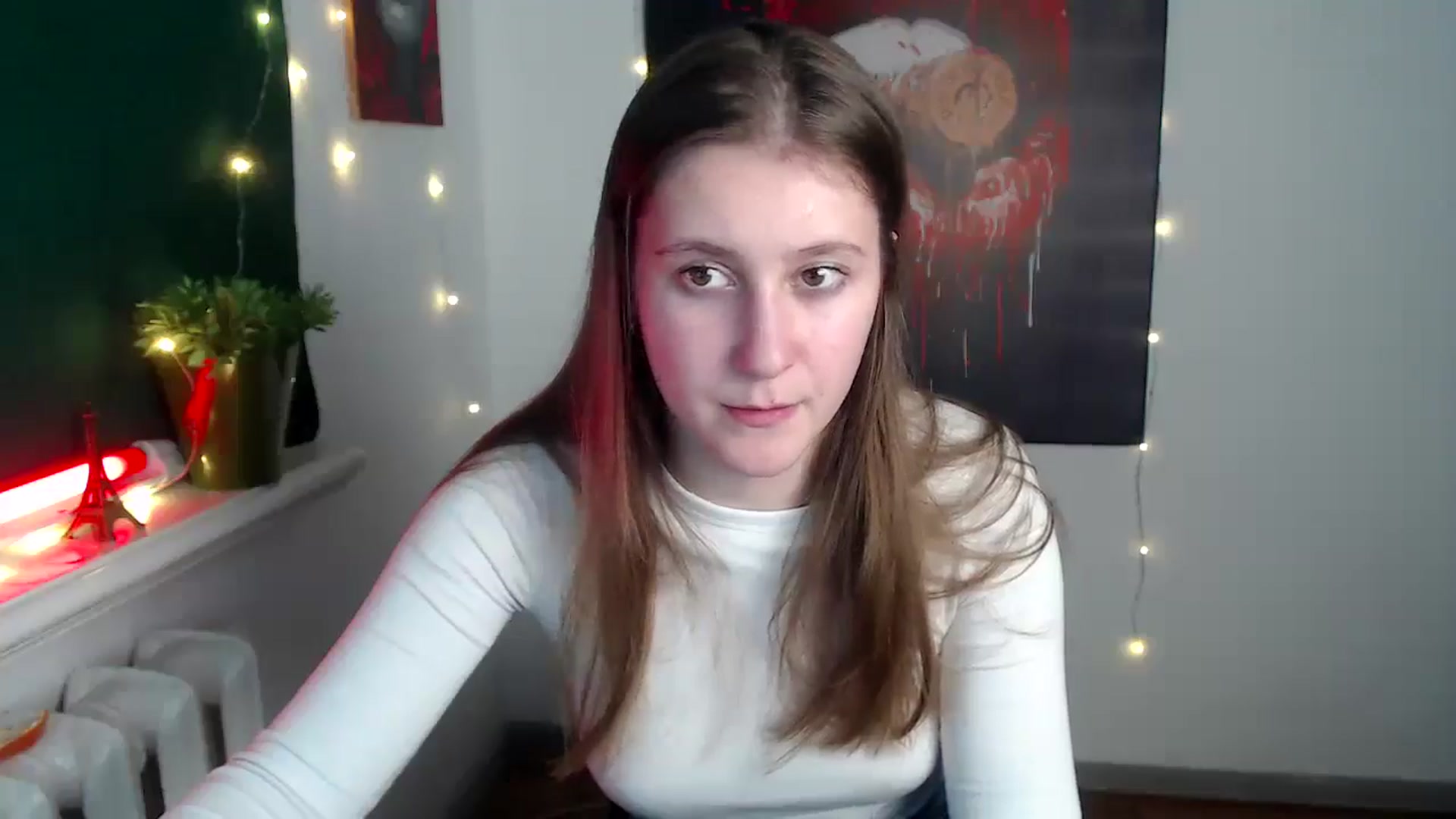 Gallery image thumbnail from Kamilochkaaa_'s myfreecams stream on, 12/02/2025, 15:07 image 8 of 20