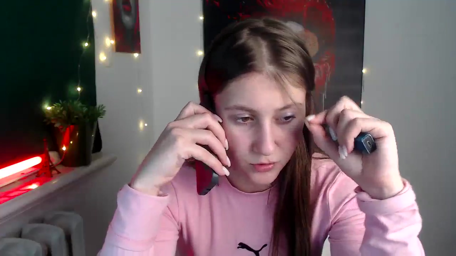 Gallery image thumbnail from Kamilochkaaa_'s myfreecams stream on, 12/04/2025, 16:13 image 3 of 20