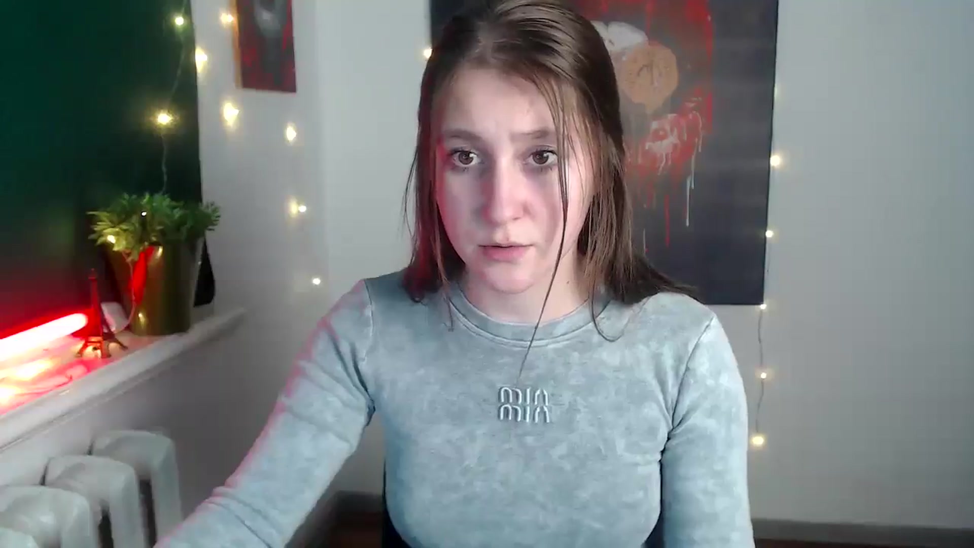 Gallery image thumbnail from Kamilochkaaa_'s myfreecams stream on, 12/05/2025, 17:41 image 8 of 20