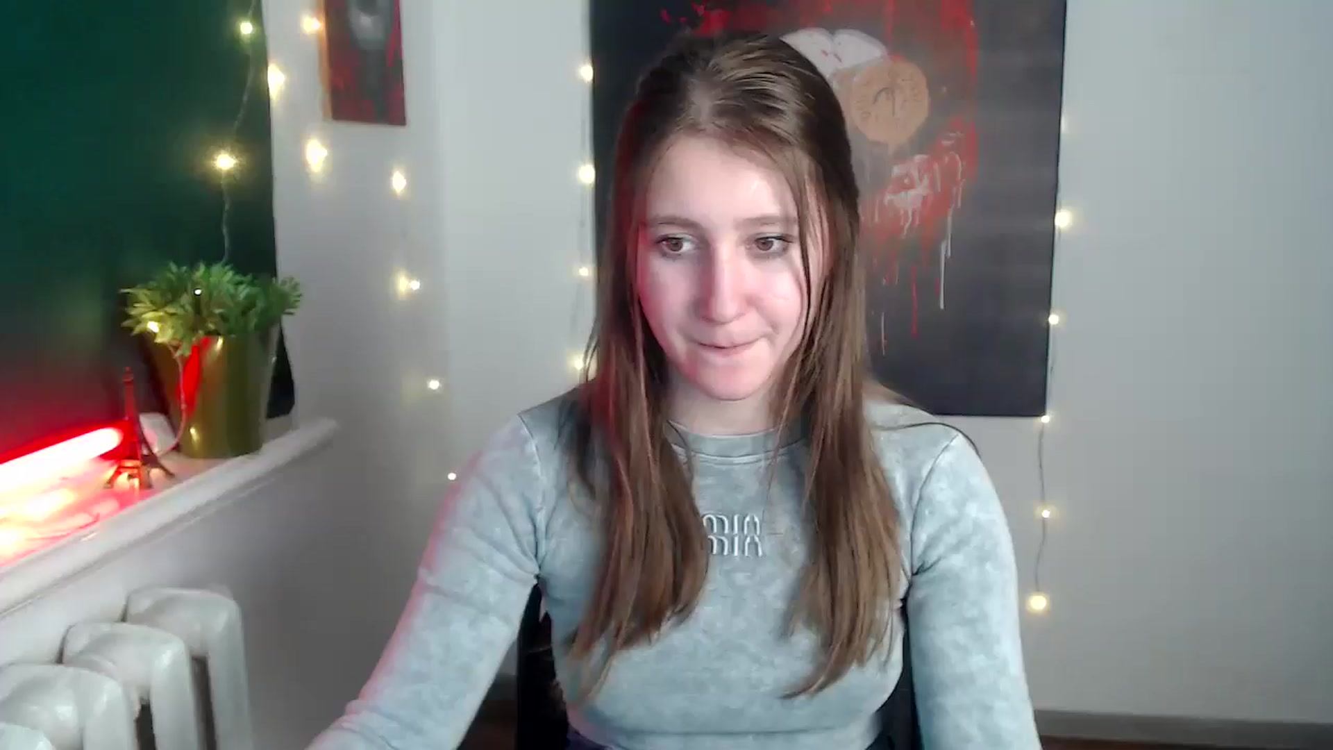 Gallery image thumbnail from Kamilochkaaa_'s myfreecams stream on, 12/05/2025, 17:41 image 1 of 20