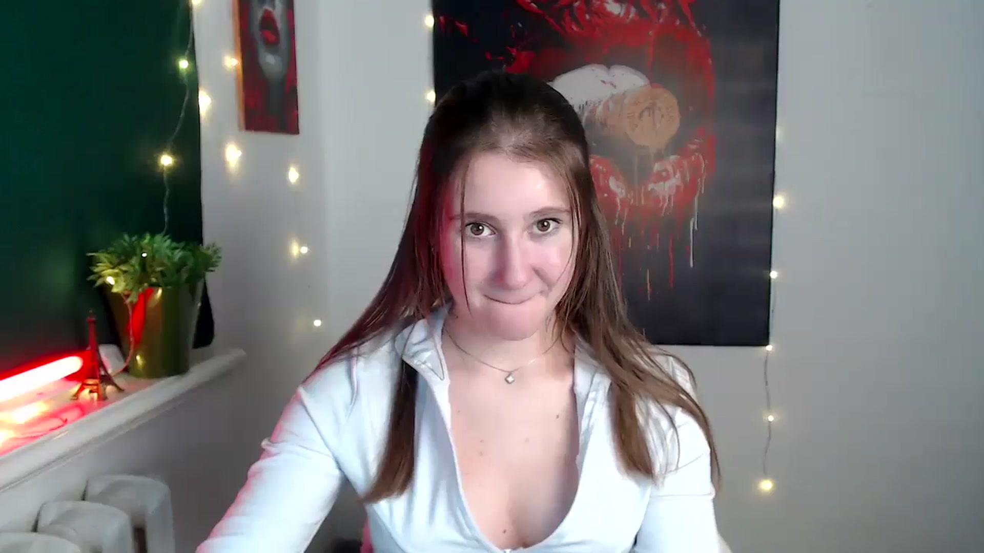 Gallery image thumbnail from Kamilochkaaa_'s myfreecams stream on, 12/06/2025, 14:51 image 4 of 20