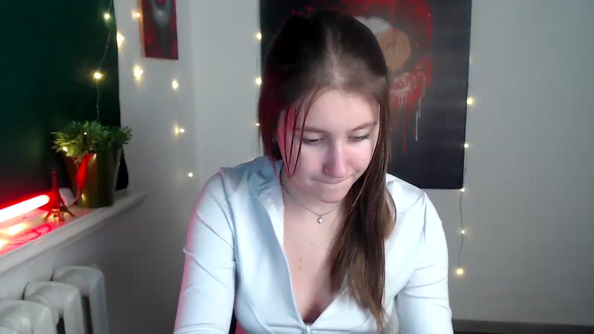 Gallery image thumbnail from Kamilochkaaa_'s myfreecams stream on, 12/06/2025, 16:26 image 11 of 20