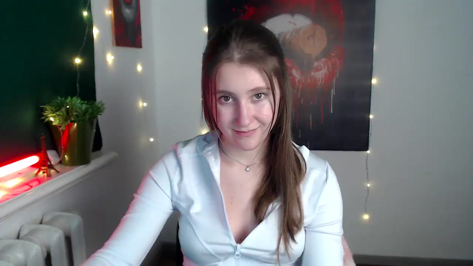 Gallery image thumbnail from Kamilochkaaa_'s myfreecams stream on, 12/06/2025, 16:26 image 17 of 20
