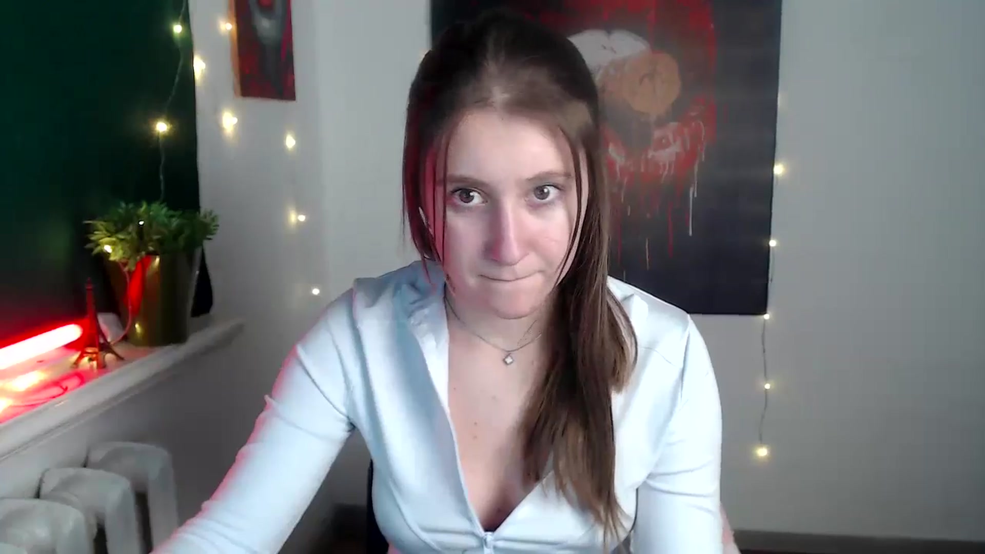 Gallery image thumbnail from Kamilochkaaa_'s myfreecams stream on, 12/06/2025, 16:26 image 12 of 20