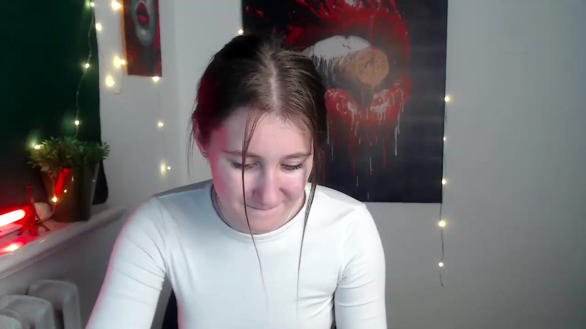 Gallery image thumbnail from Kamilochkaaa_'s myfreecams stream on, 12/07/2025, 17:18 image 9 of 20