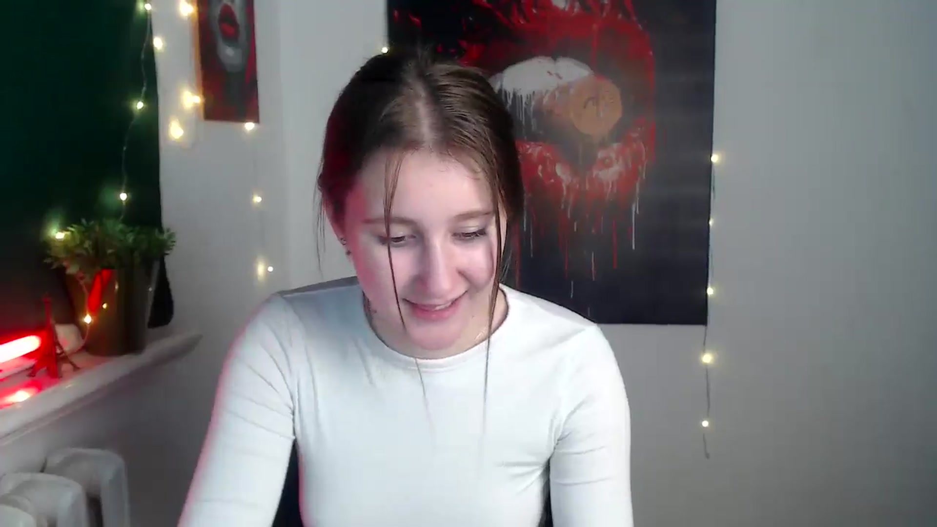 Gallery image thumbnail from Kamilochkaaa_'s myfreecams stream on, 12/07/2025, 17:18 image 11 of 20