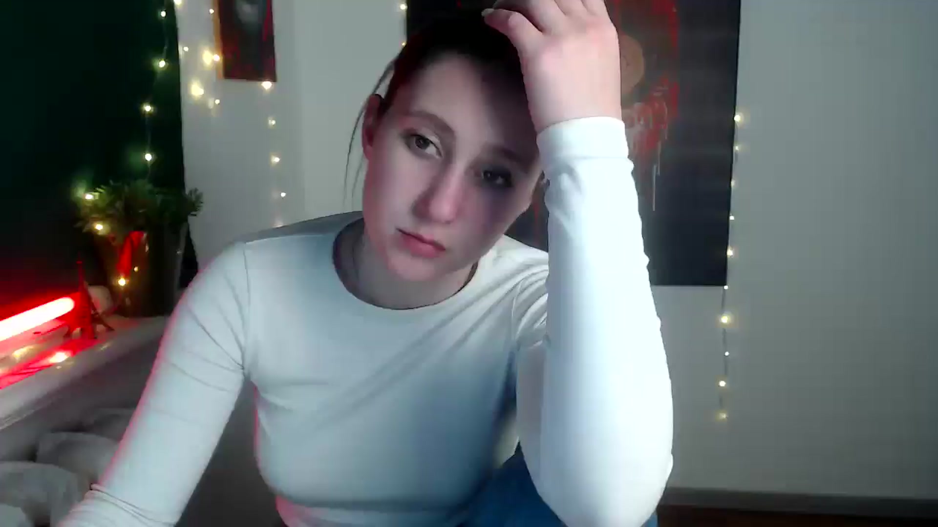 Gallery image thumbnail from Kamilochkaaa_'s myfreecams stream on, 12/09/2025, 18:38 image 7 of 20