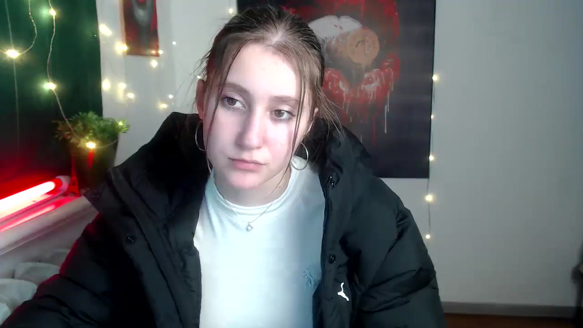 Gallery image thumbnail from Kamilochkaaa_'s myfreecams stream on, 12/10/2025, 13:07 image 17 of 20