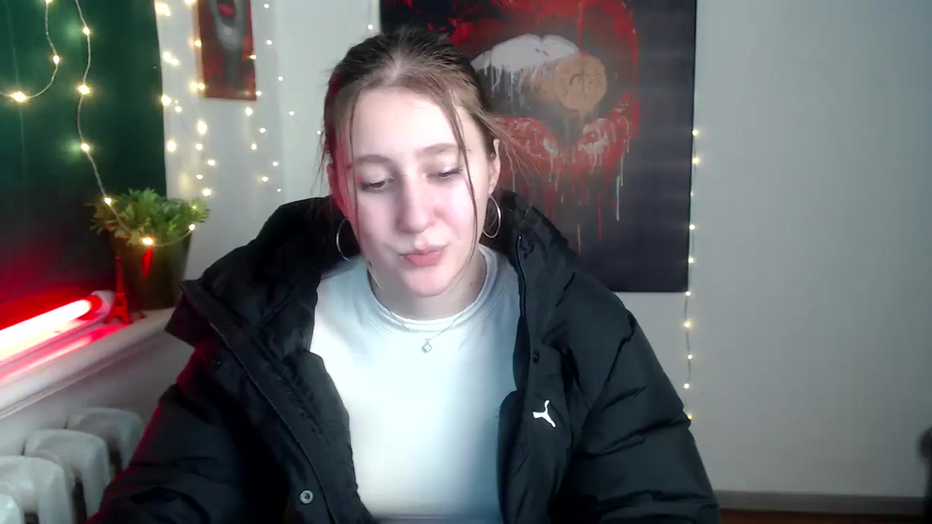 Gallery image thumbnail from Kamilochkaaa_'s myfreecams stream on, 12/10/2025, 13:07 image 6 of 20