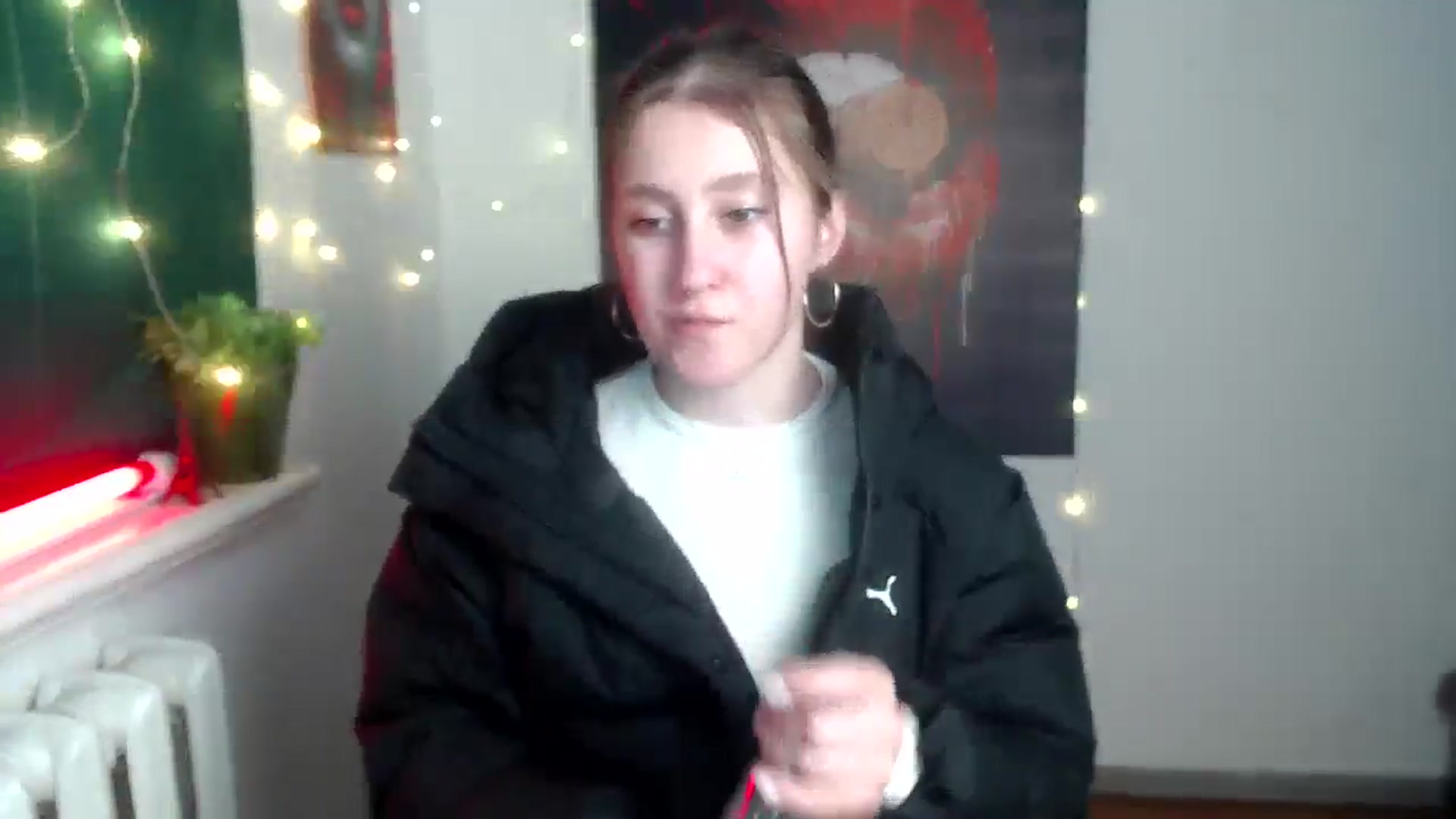 Gallery image thumbnail from Kamilochkaaa_'s myfreecams stream on, 12/10/2025, 13:07 image 10 of 20
