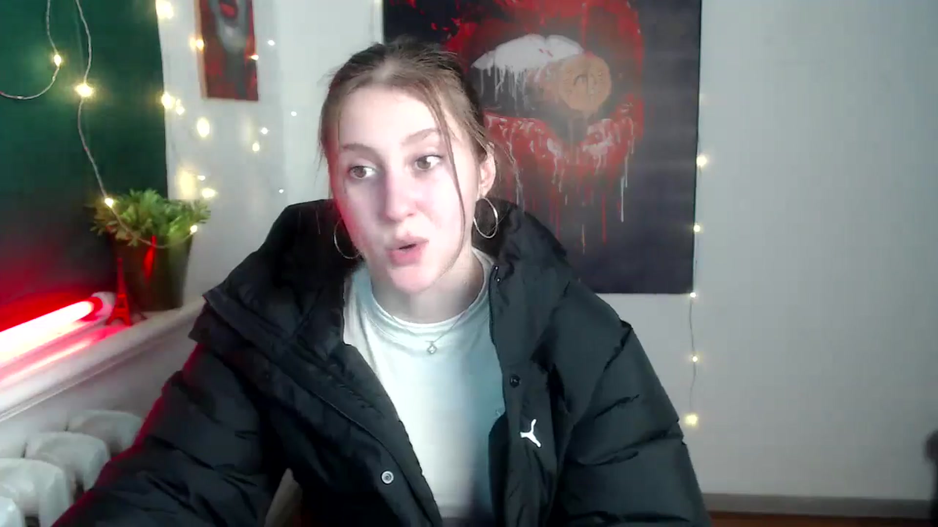 Gallery image thumbnail from Kamilochkaaa_'s myfreecams stream on, 12/10/2025, 13:07 image 11 of 20