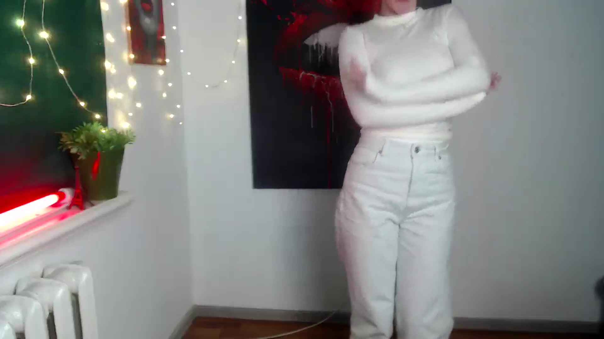 Gallery image thumbnail from Kamilochkaaa_'s myfreecams stream on, 12/10/2025, 13:07 image 3 of 20