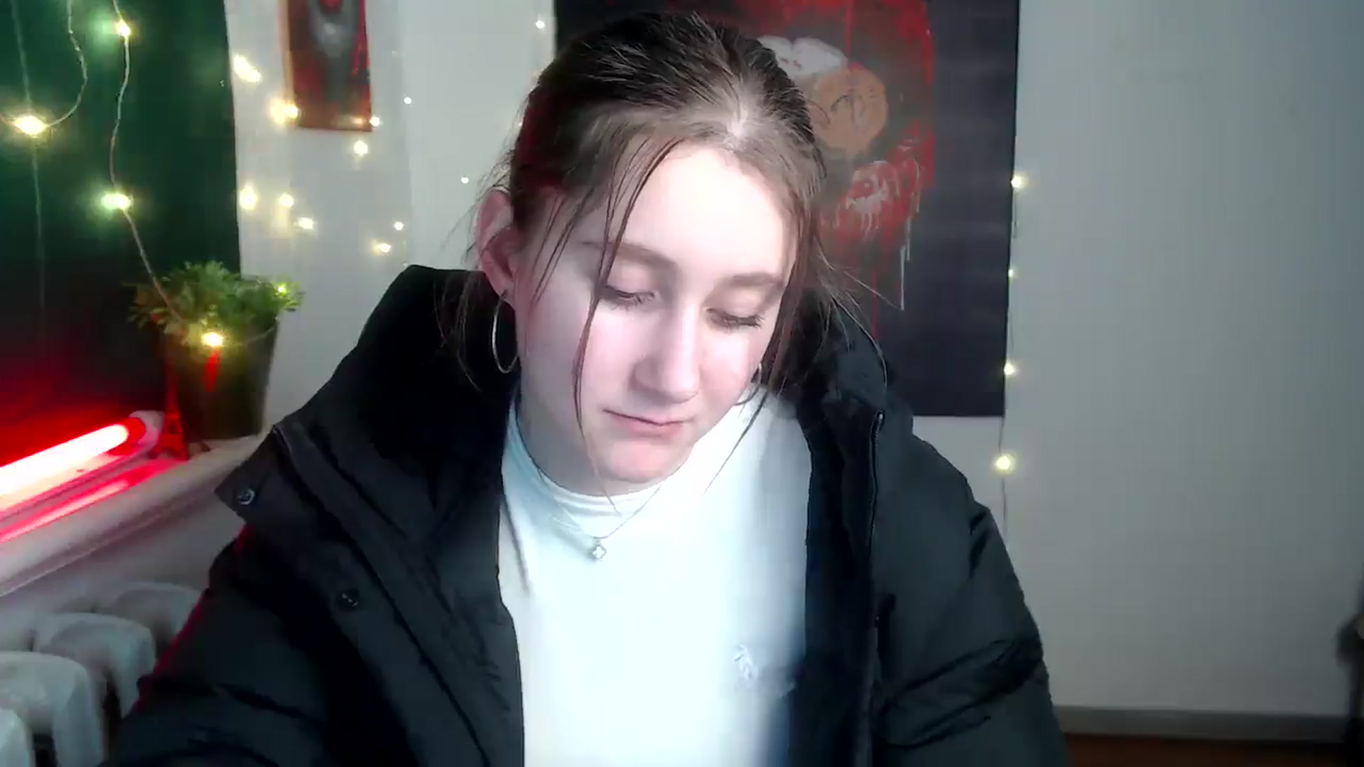 Gallery image thumbnail from Kamilochkaaa_'s myfreecams stream on, 12/10/2025, 13:07 image 20 of 20