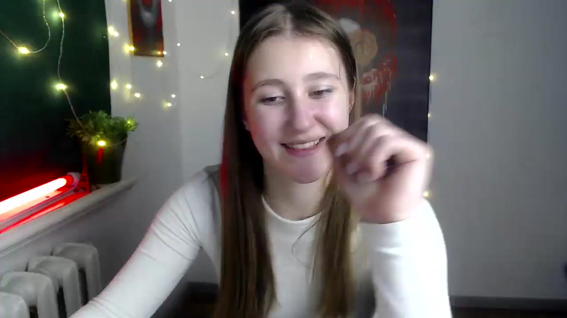 Gallery image thumbnail from Kamilochkaaa_'s myfreecams stream on, 12/11/2025, 16:19 image 18 of 20
