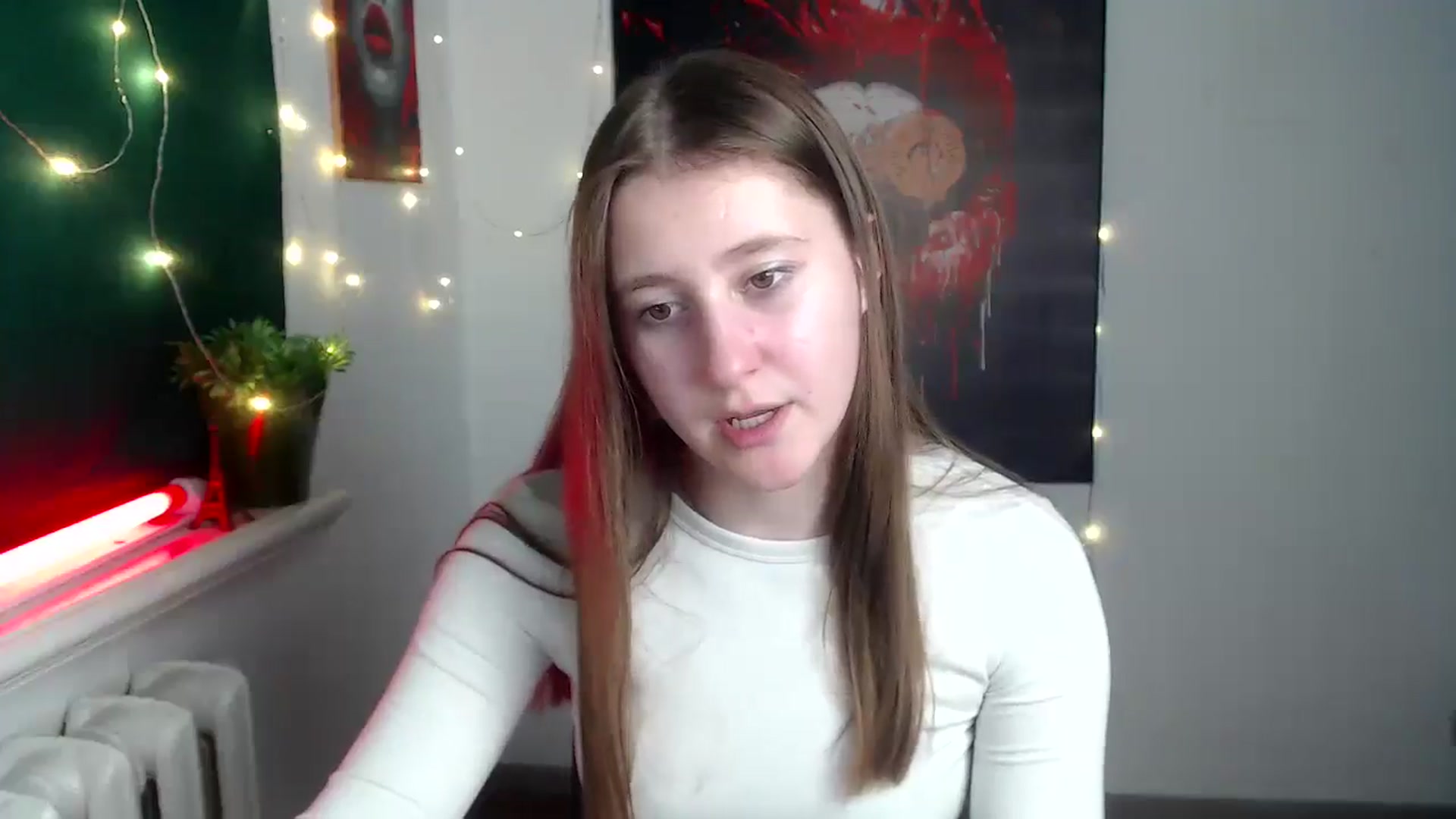 Gallery image thumbnail from Kamilochkaaa_'s myfreecams stream on, 12/11/2025, 16:19 image 7 of 20