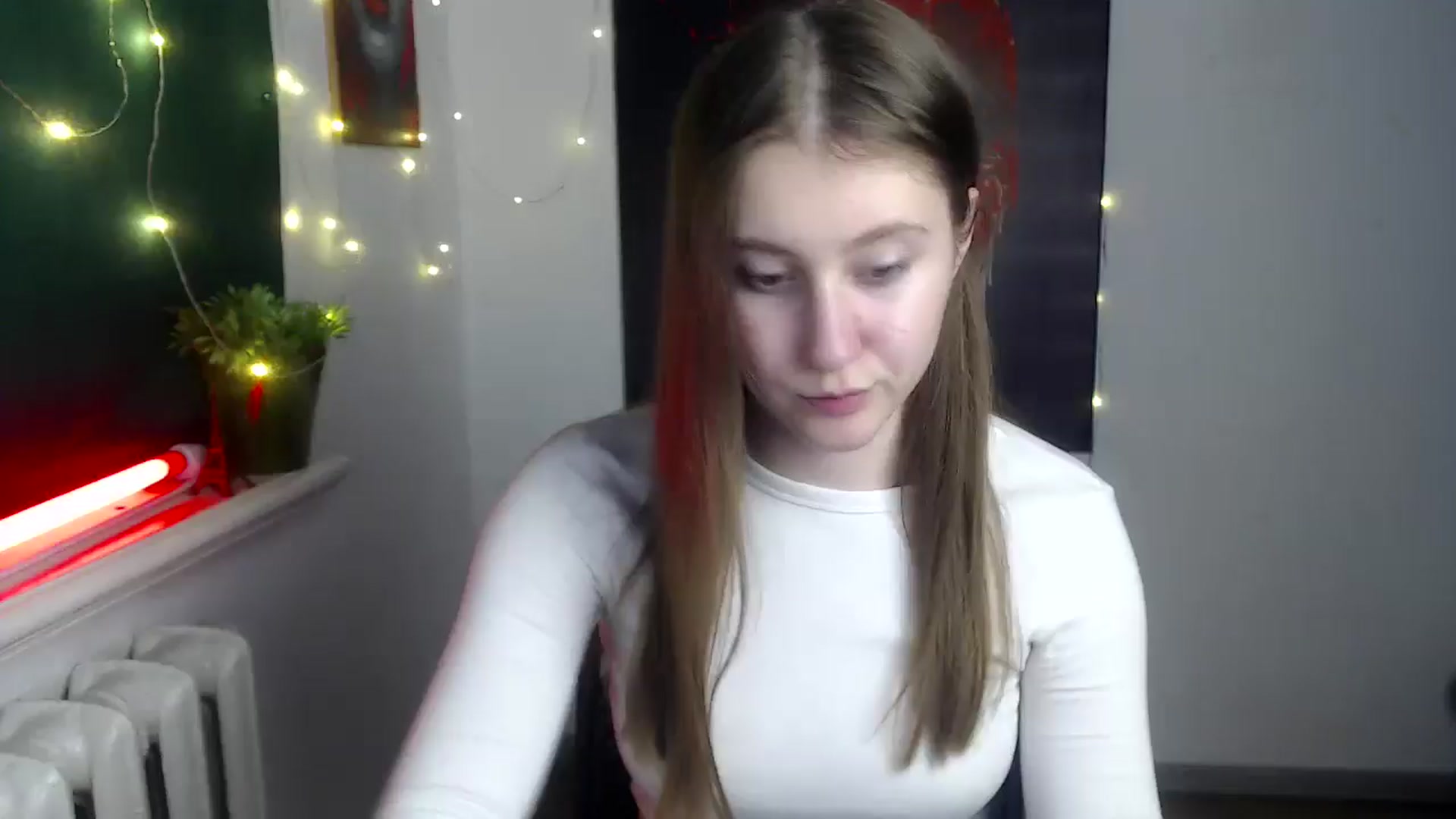 Gallery image thumbnail from Kamilochkaaa_'s myfreecams stream on, 12/11/2025, 16:19 image 1 of 20