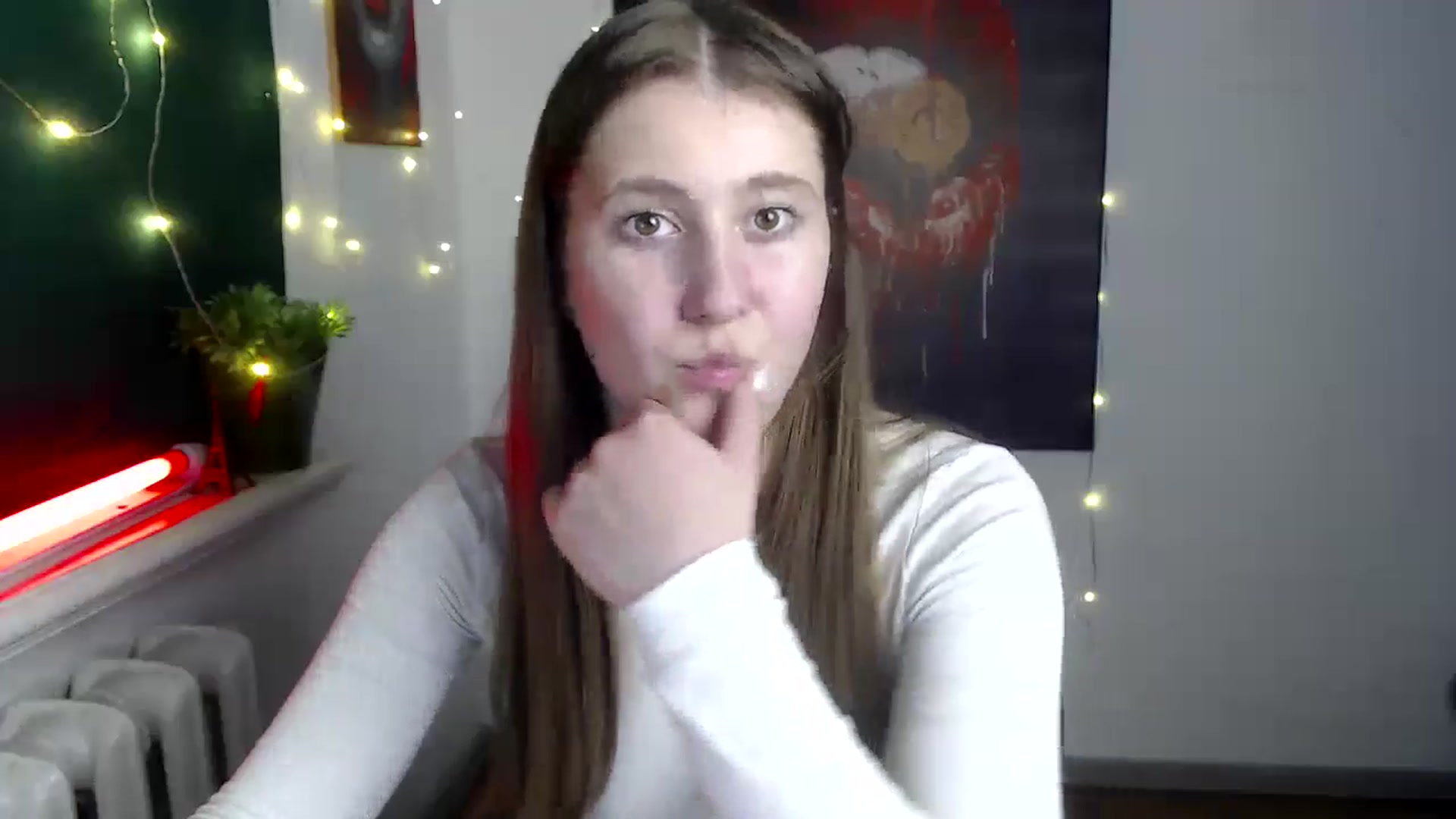Gallery image thumbnail from Kamilochkaaa_'s myfreecams stream on, 12/11/2025, 16:19 image 14 of 20