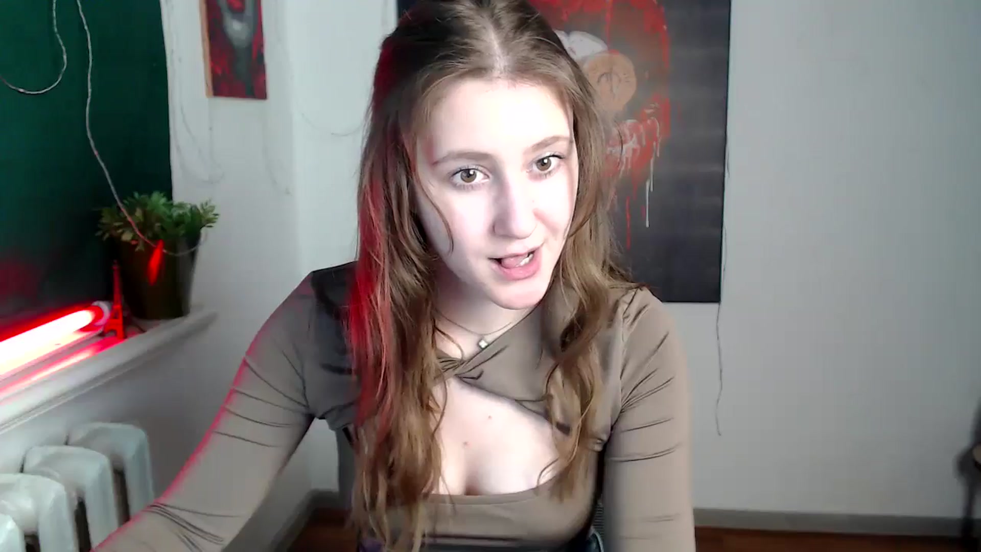 Gallery image thumbnail from Kamilochkaaa_'s myfreecams stream on, 12/13/2025, 12:09 image 3 of 20