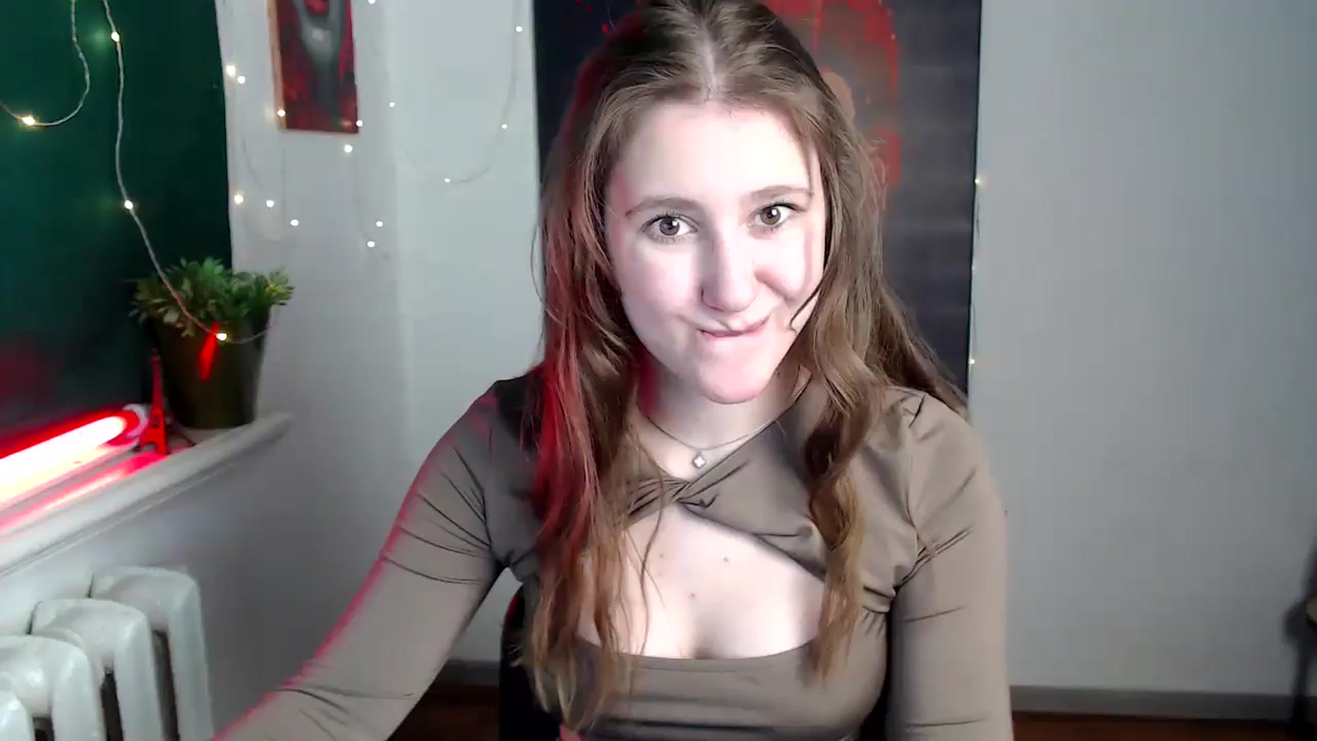 Gallery image thumbnail from Kamilochkaaa_'s myfreecams stream on, 12/13/2025, 12:09 image 1 of 20