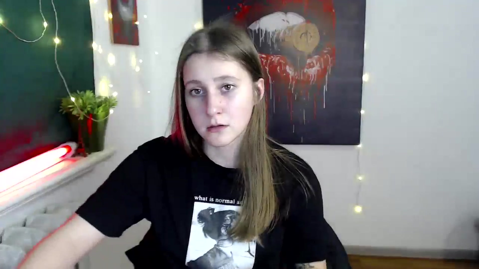 Gallery image thumbnail from Kamilochkaaa_'s myfreecams stream on, 12/14/2025, 18:18 image 8 of 20