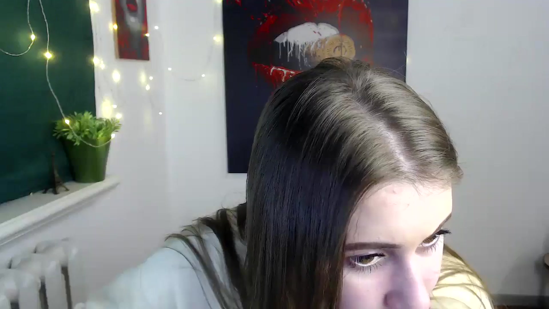 Gallery image thumbnail from Kamilochkaaa_'s myfreecams stream on, 12/17/2025, 13:10 image 3 of 20