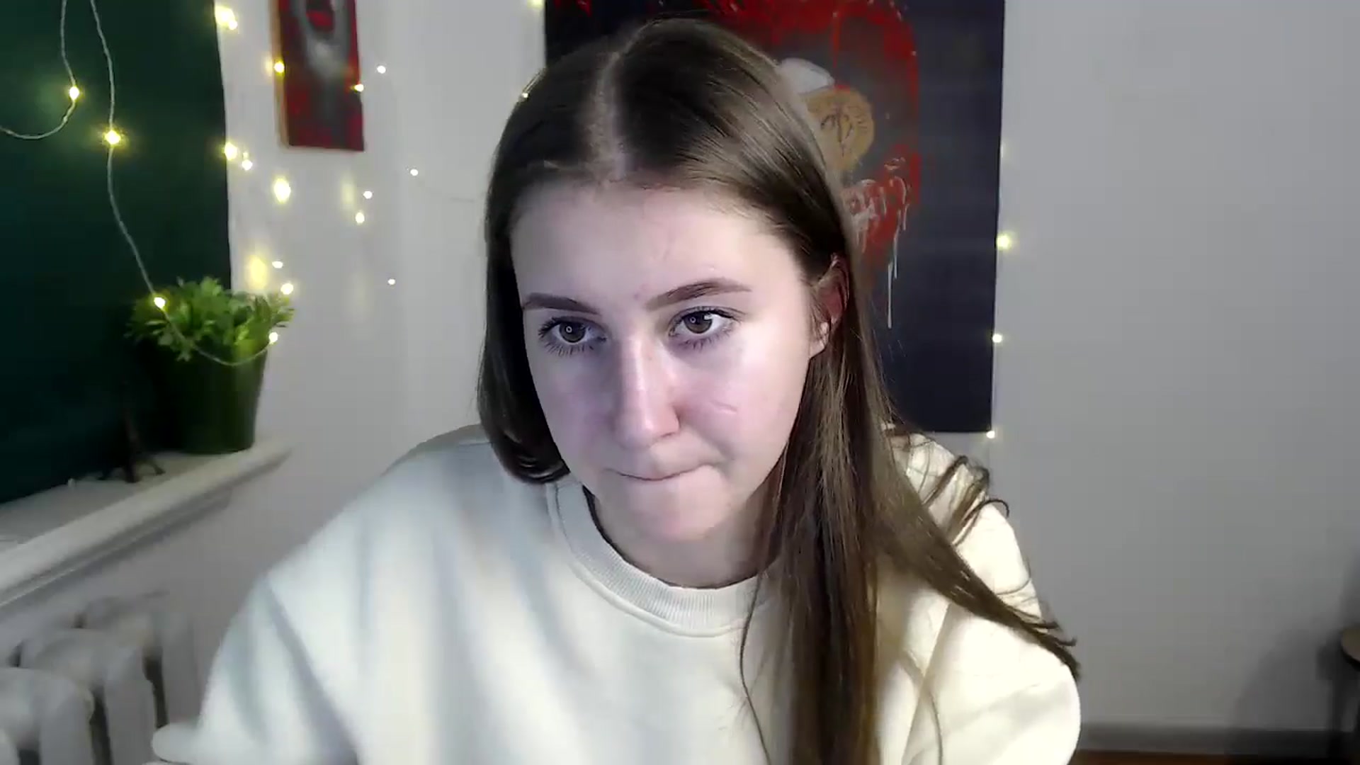Gallery image thumbnail from Kamilochkaaa_'s myfreecams stream on, 12/17/2025, 17:36 image 7 of 20