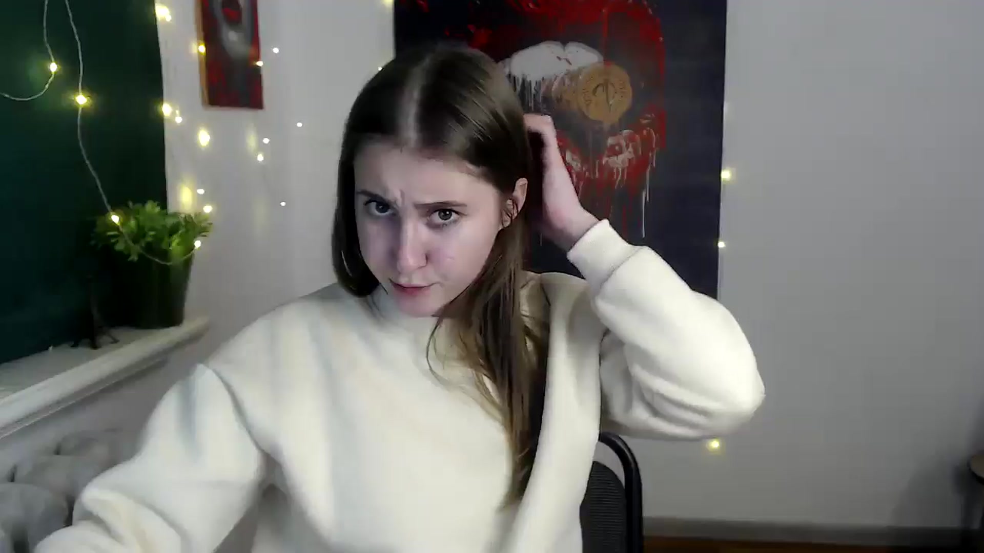 Gallery image thumbnail from Kamilochkaaa_'s myfreecams stream on, 12/17/2025, 17:36 image 14 of 20