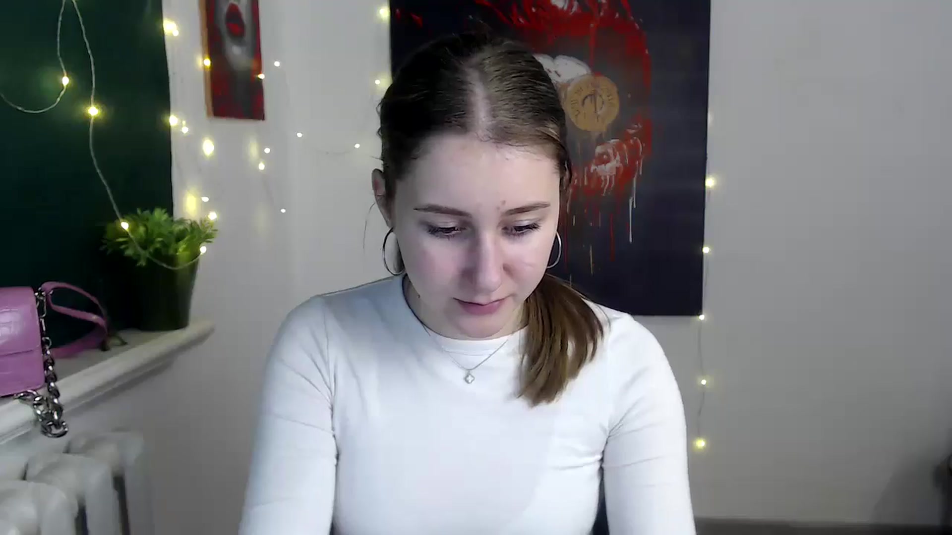 Gallery image thumbnail from Kamilochkaaa_'s myfreecams stream on, 12/18/2025, 17:23 image 10 of 20