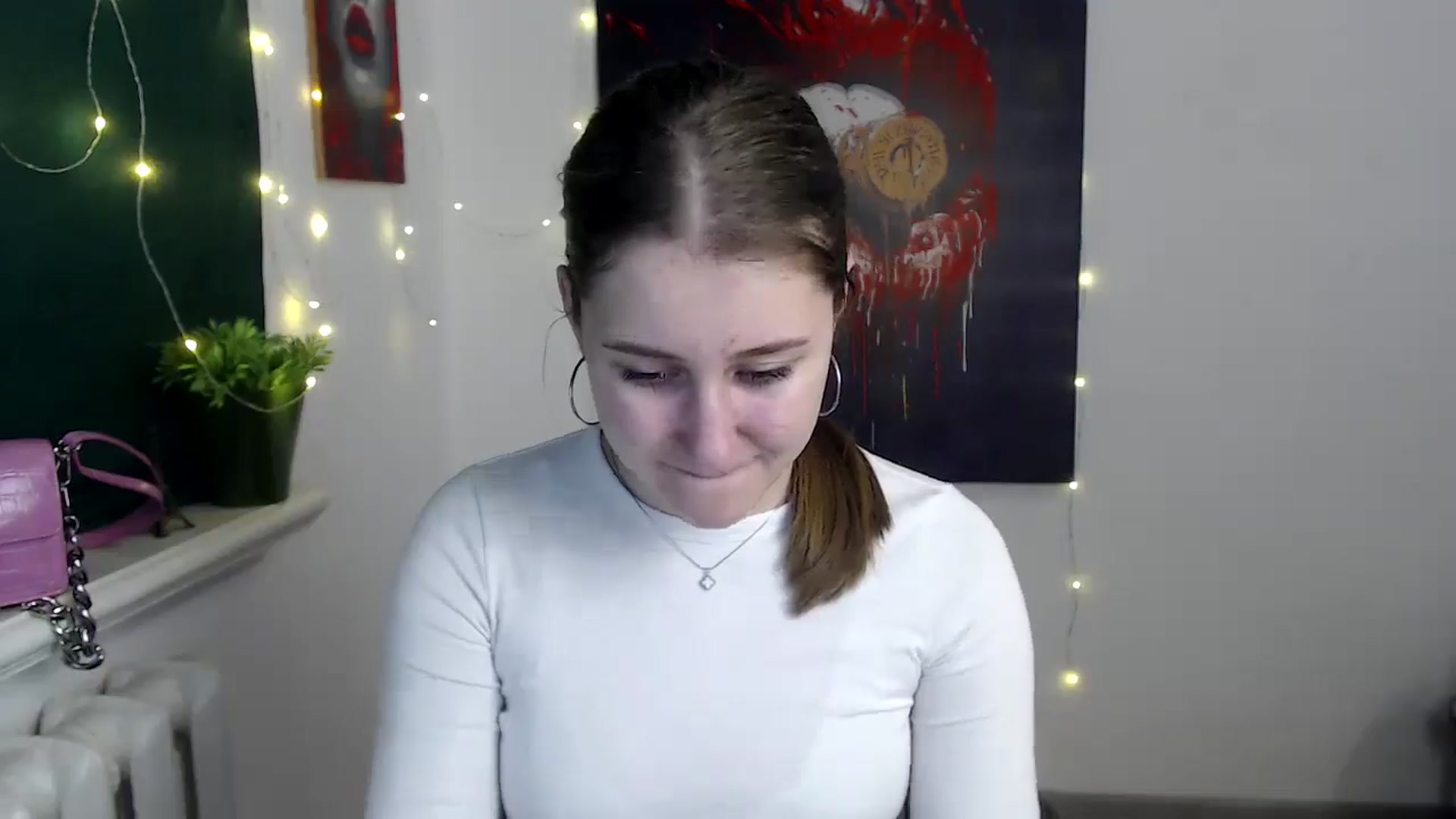 Gallery image thumbnail from Kamilochkaaa_'s myfreecams stream on, 12/18/2025, 17:23 image 15 of 20