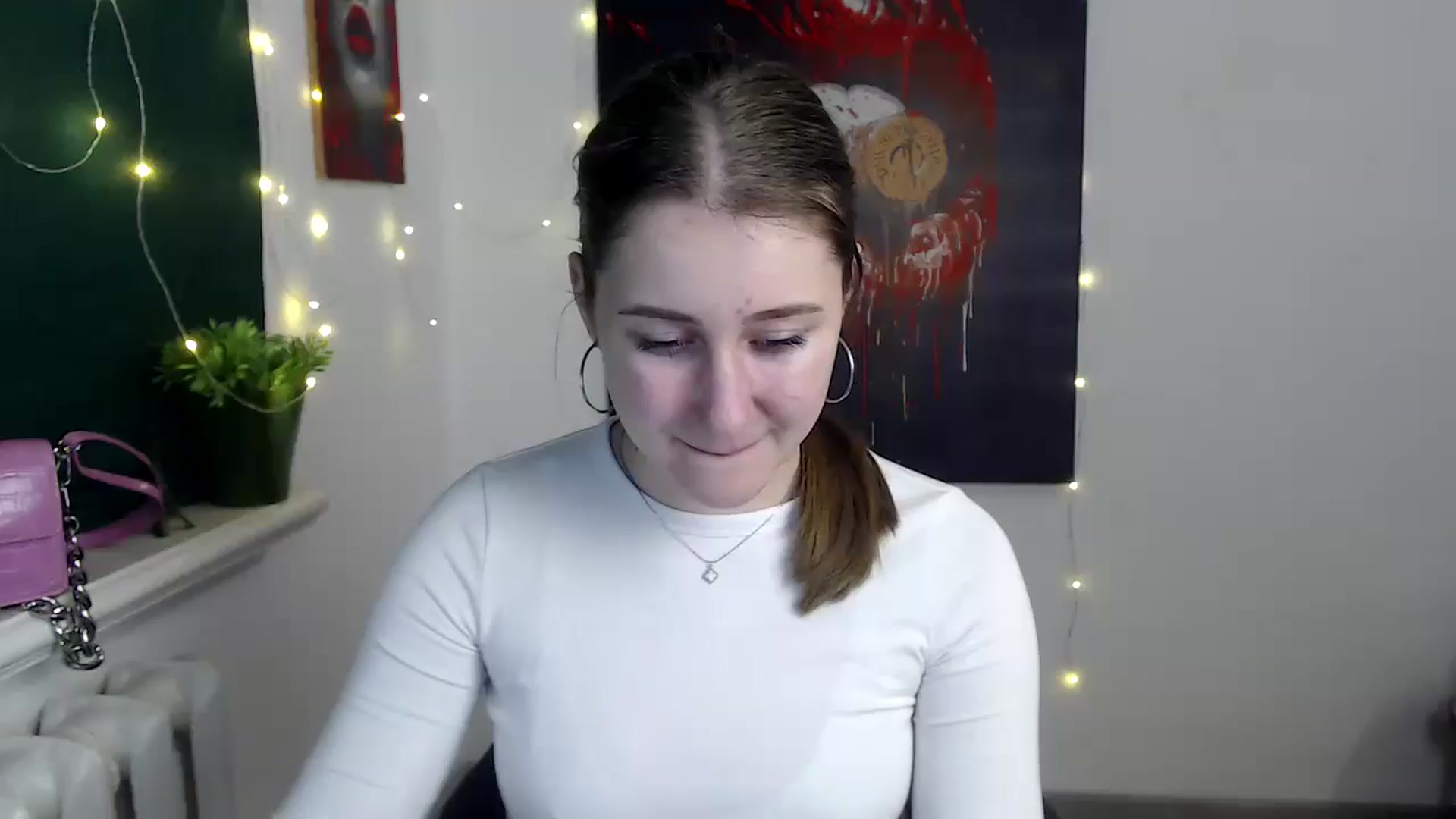 Gallery image thumbnail from Kamilochkaaa_'s myfreecams stream on, 12/18/2025, 17:23 image 16 of 20