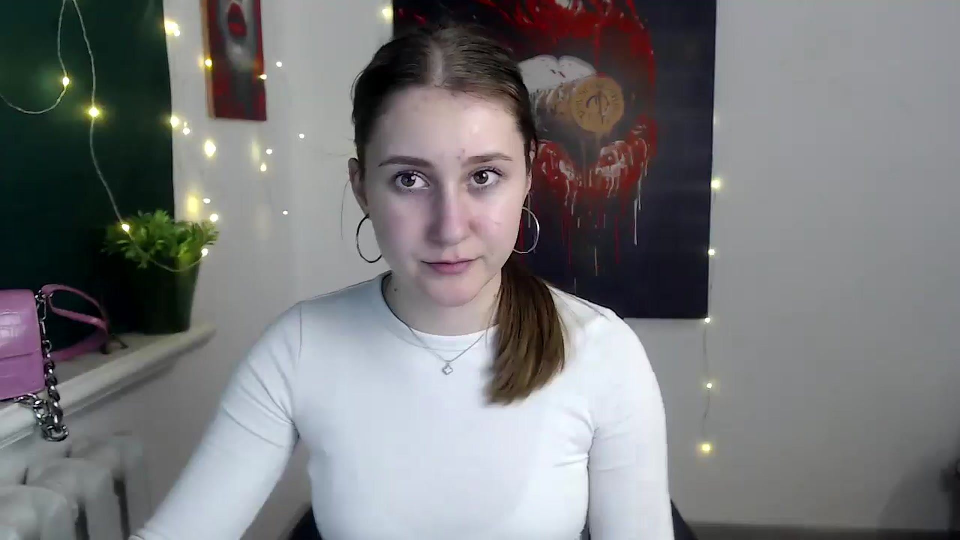 Gallery image thumbnail from Kamilochkaaa_'s myfreecams stream on, 12/18/2025, 17:23 image 3 of 20
