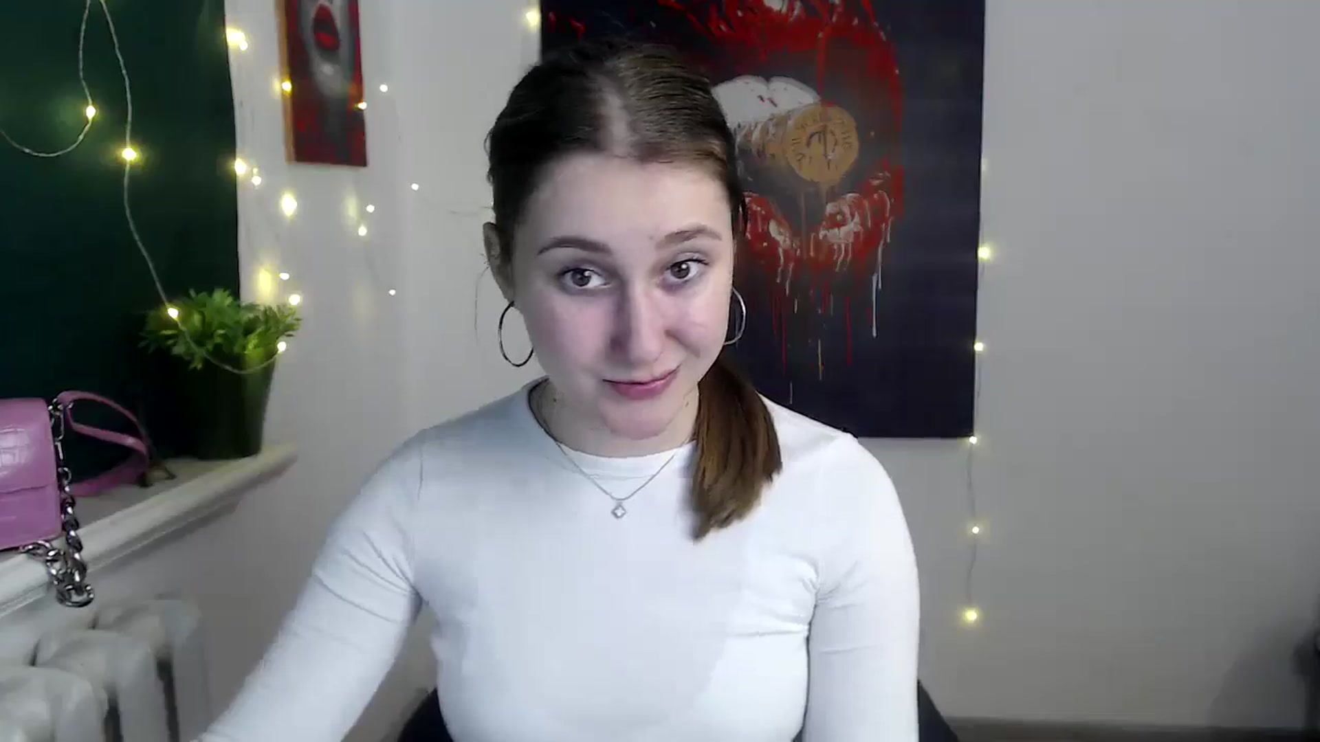 Gallery image thumbnail from Kamilochkaaa_'s myfreecams stream on, 12/18/2025, 17:23 image 14 of 20