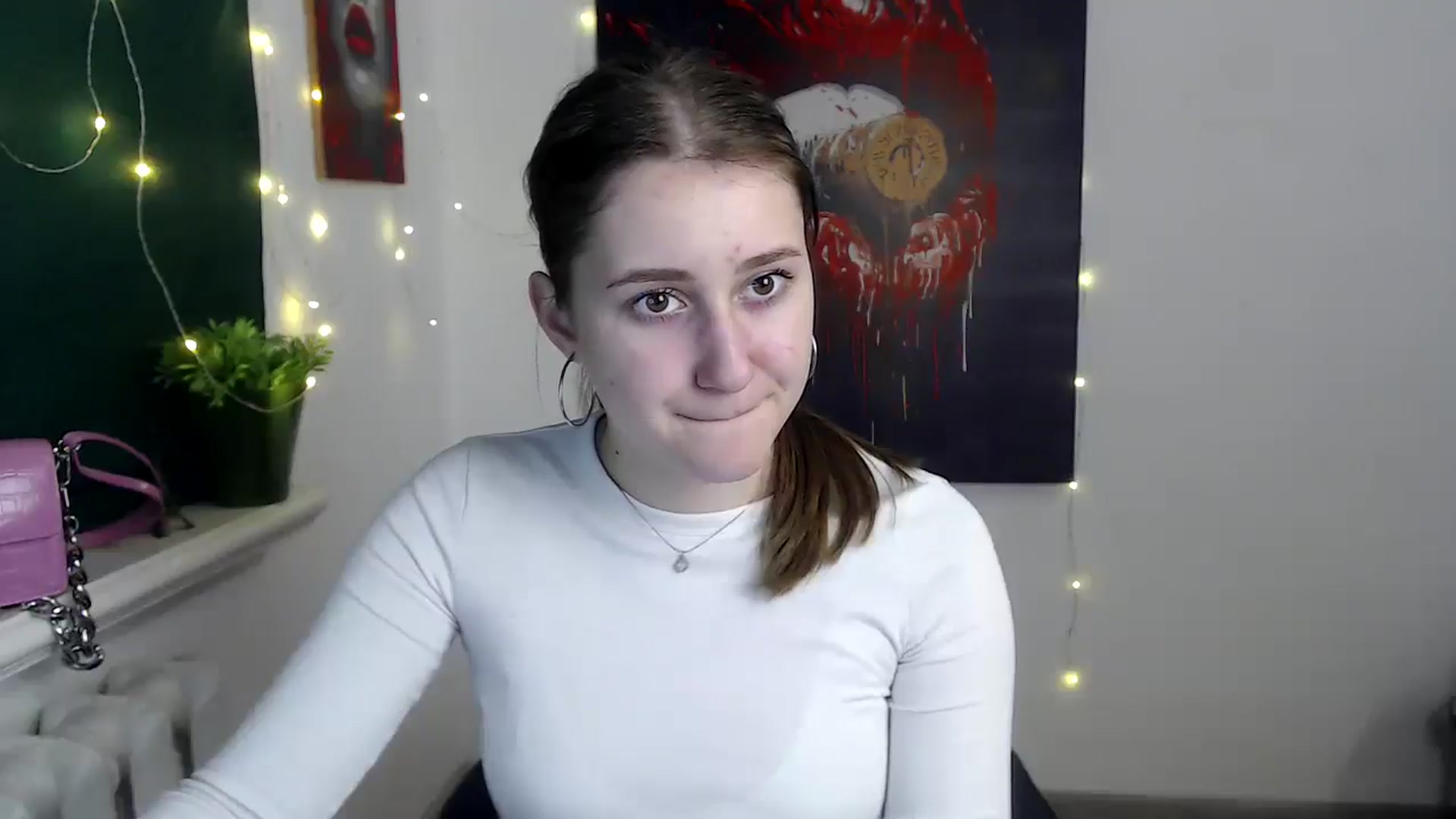 Gallery image thumbnail from Kamilochkaaa_'s myfreecams stream on, 12/18/2025, 17:23 image 7 of 20
