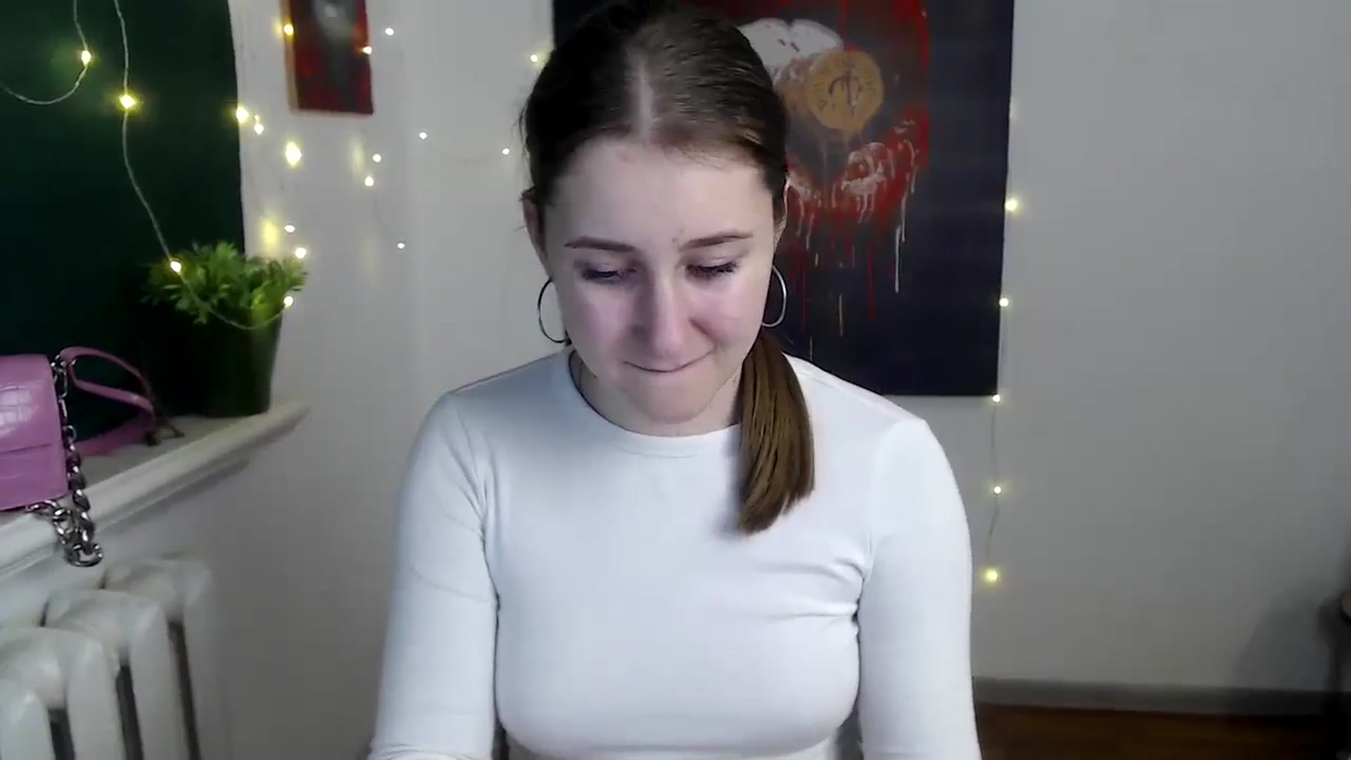 Gallery image thumbnail from Kamilochkaaa_'s myfreecams stream on, 12/18/2025, 17:56 image 3 of 20