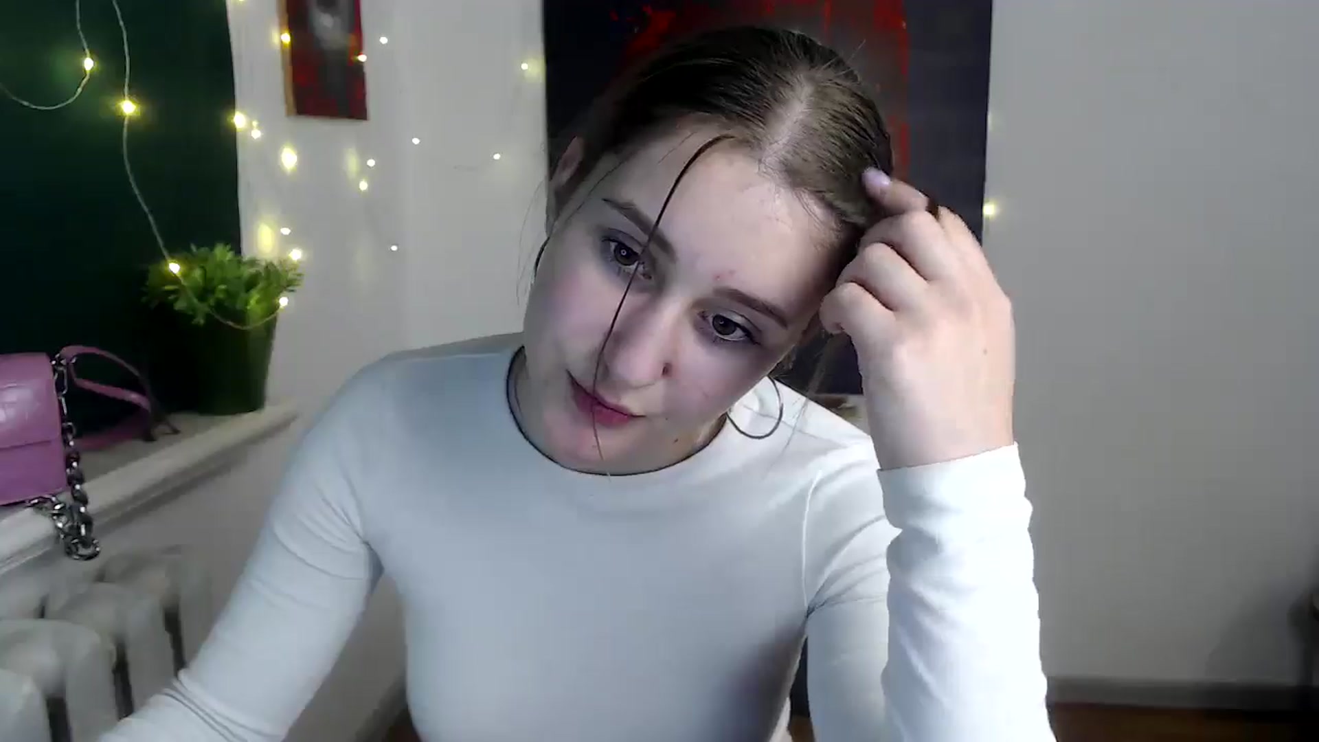 Gallery image thumbnail from Kamilochkaaa_'s myfreecams stream on, 12/18/2025, 18:46 image 17 of 20