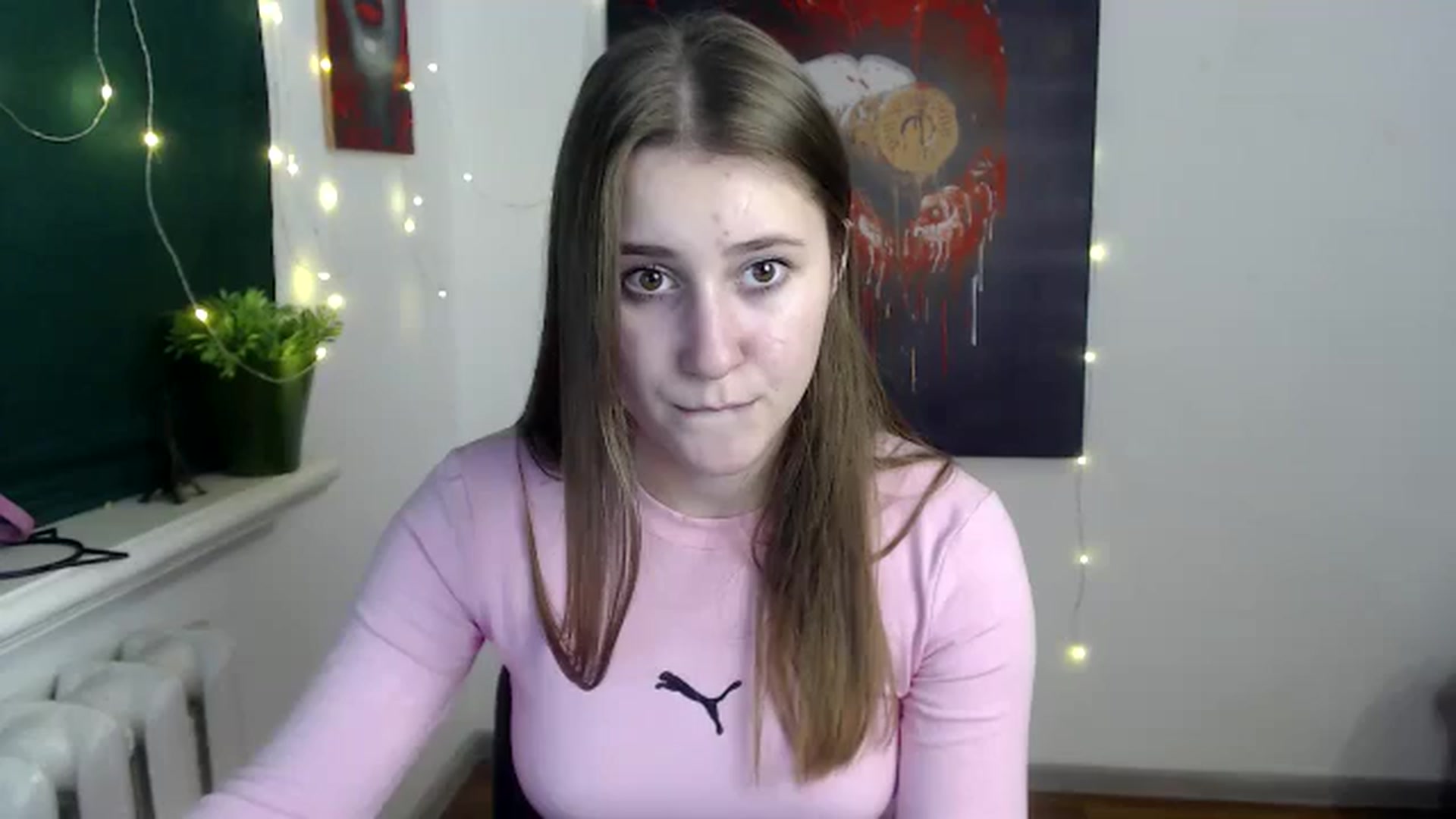 Gallery image thumbnail from Kamilochkaaa_'s myfreecams stream on, 12/20/2025, 16:04 image 15 of 20
