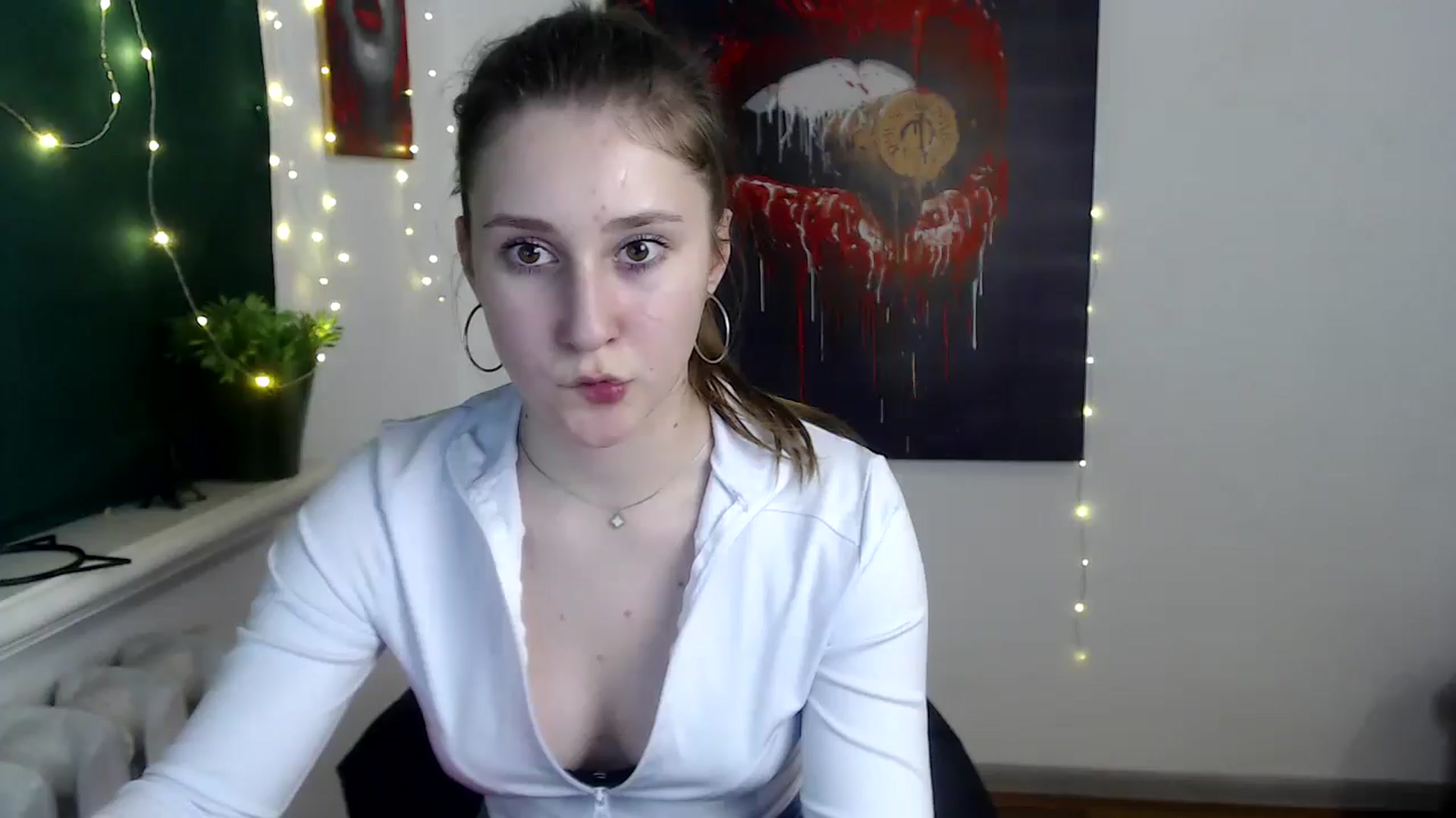 Gallery image thumbnail from Kamilochkaaa_'s myfreecams stream on, 12/21/2025, 18:10 image 13 of 20
