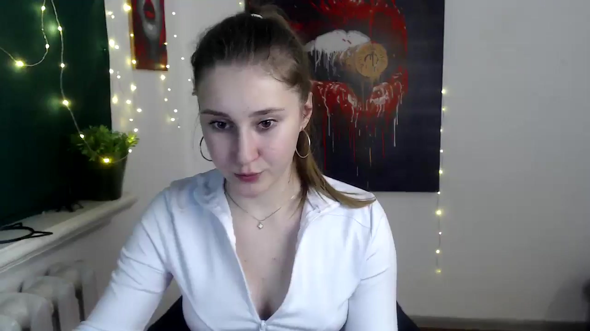 Gallery image thumbnail from Kamilochkaaa_'s myfreecams stream on, 12/21/2025, 18:29 image 2 of 20