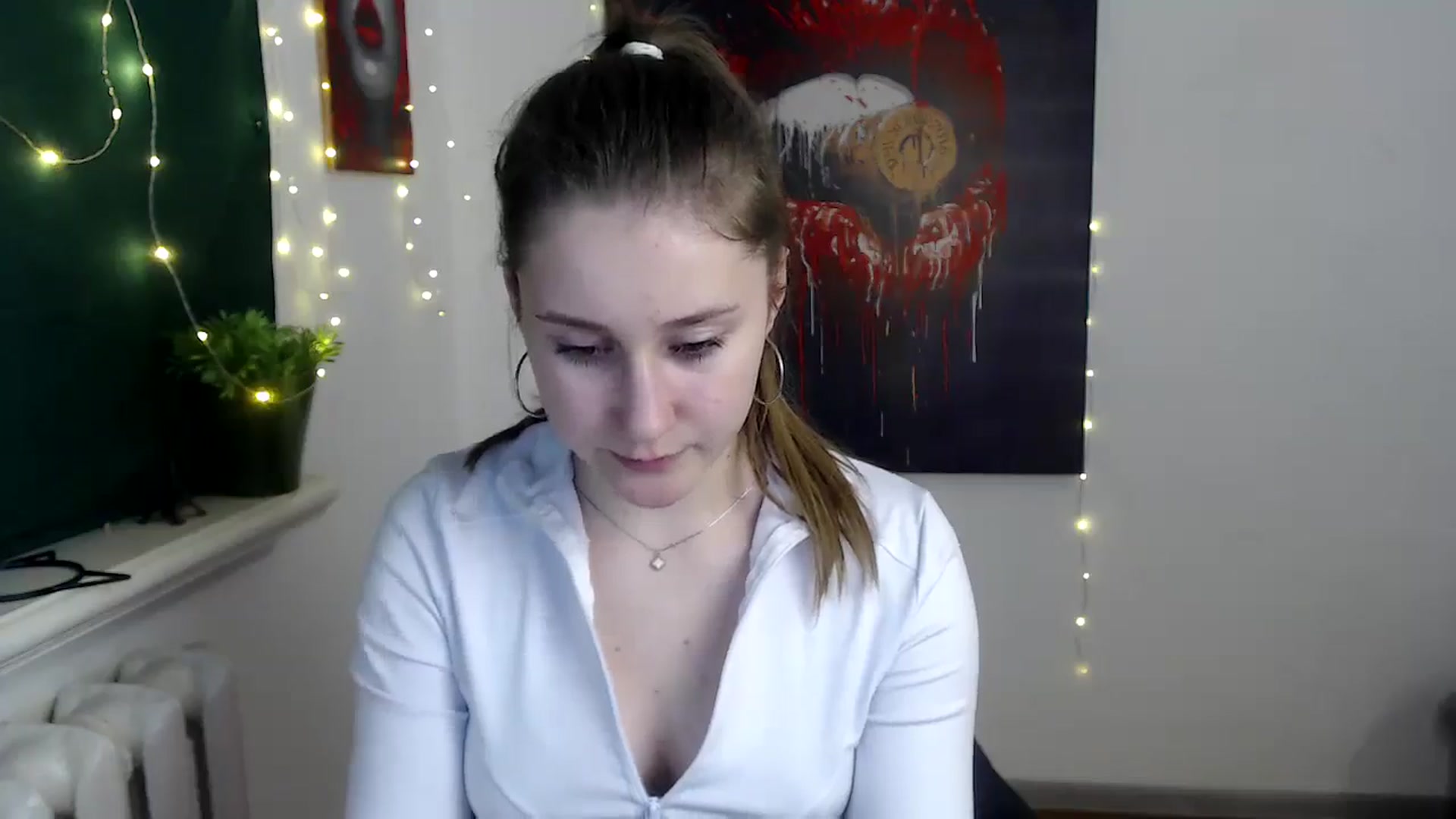 Gallery image thumbnail from Kamilochkaaa_'s myfreecams stream on, 12/21/2025, 18:29 image 18 of 20