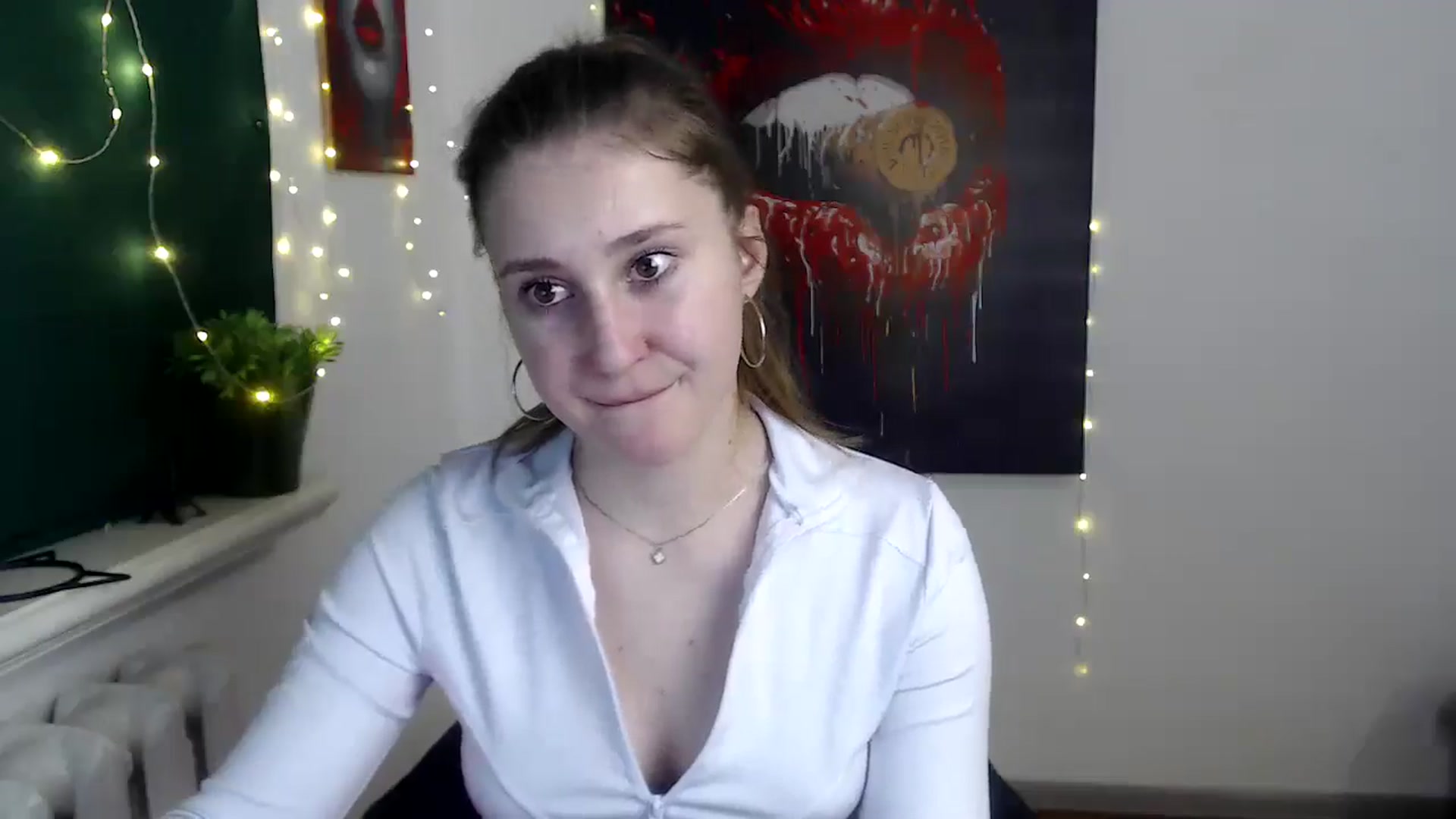 Gallery image thumbnail from Kamilochkaaa_'s myfreecams stream on, 12/21/2025, 18:29 image 9 of 20