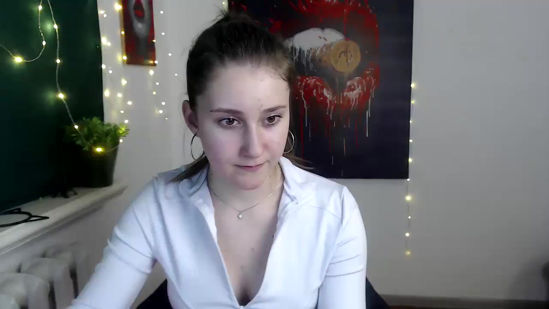 Gallery image thumbnail from Kamilochkaaa_'s myfreecams stream on, 12/21/2025, 18:29 image 16 of 20