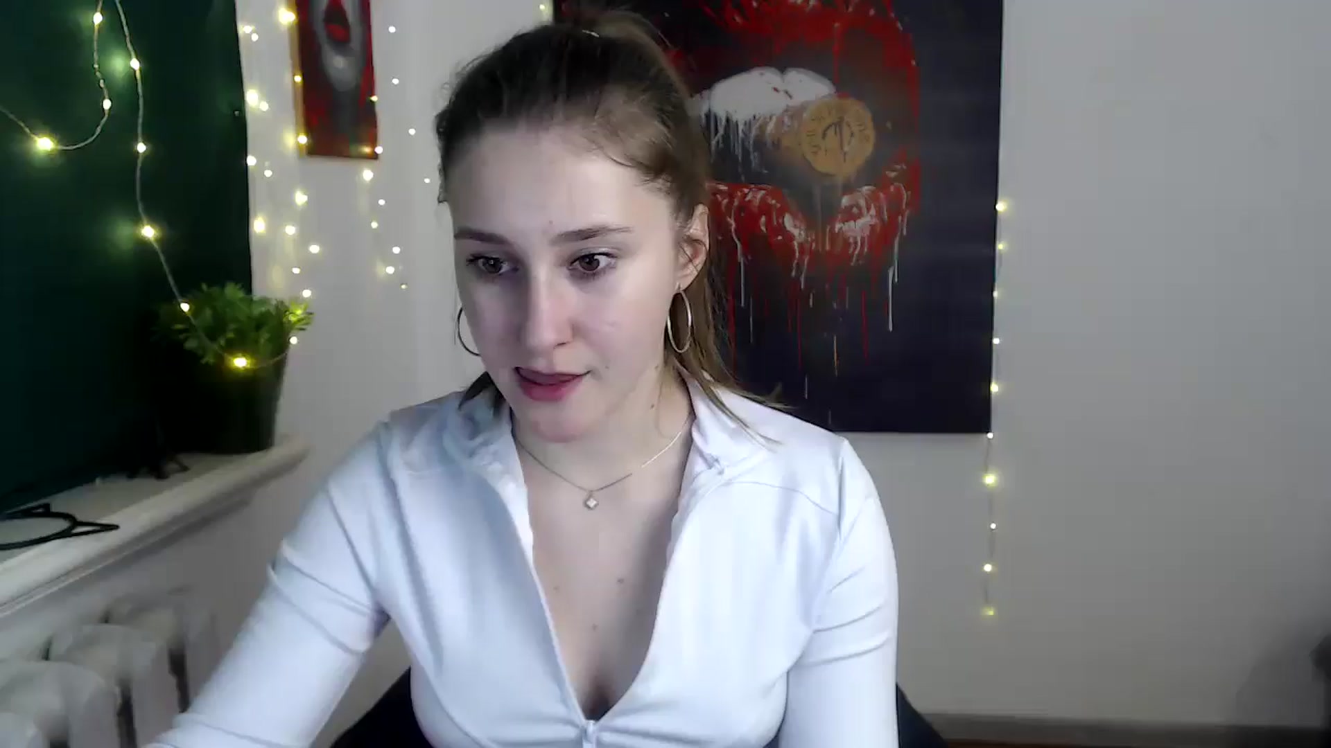 Gallery image thumbnail from Kamilochkaaa_'s myfreecams stream on, 12/21/2025, 18:29 image 4 of 20