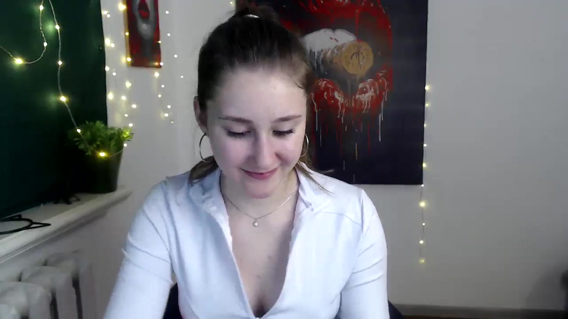 Gallery image thumbnail from Kamilochkaaa_'s myfreecams stream on, 12/21/2025, 18:29 image 7 of 20