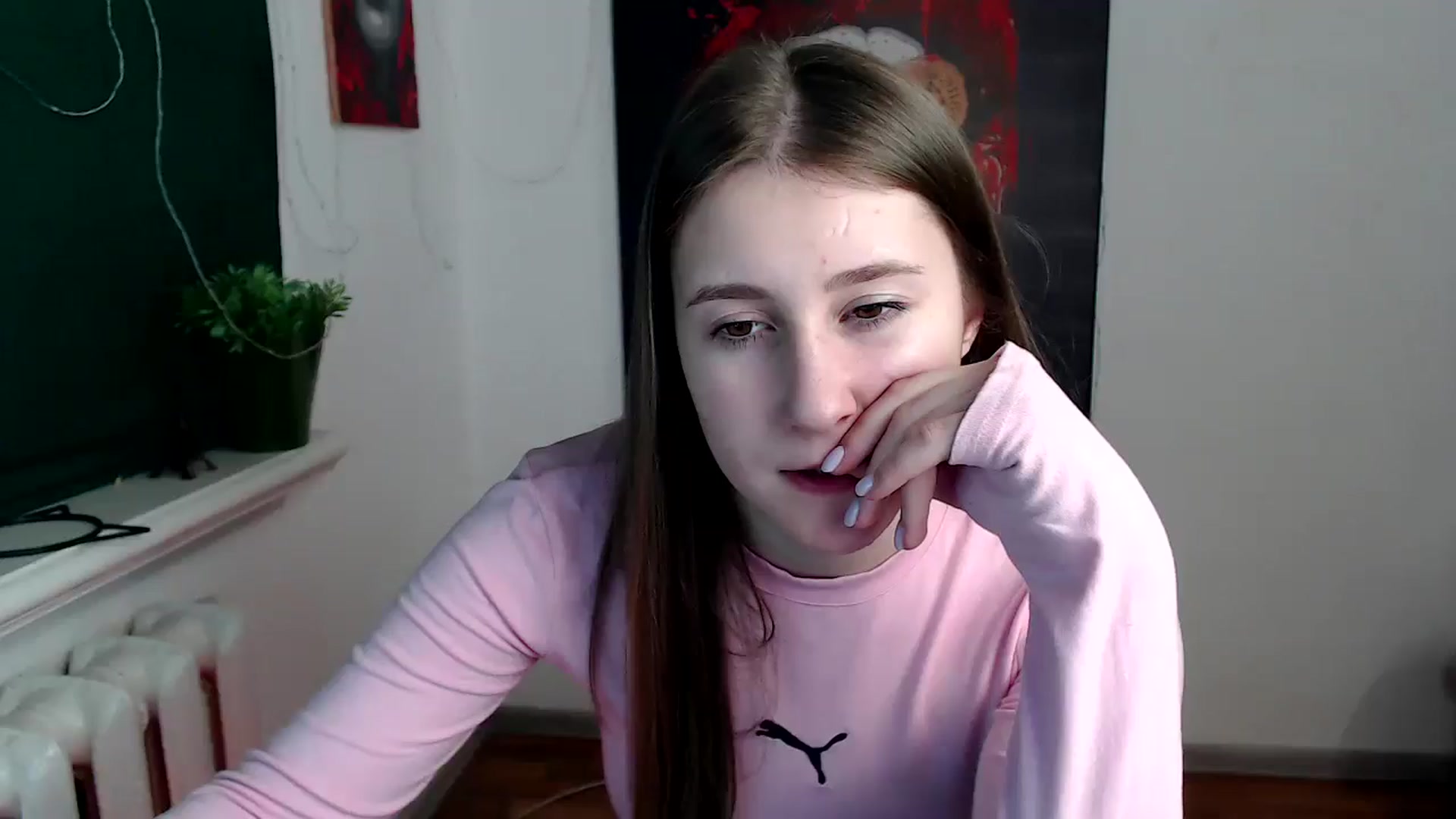 Gallery image thumbnail from Kamilochkaaa_'s myfreecams stream on, 12/24/2025, 17:43 image 17 of 20