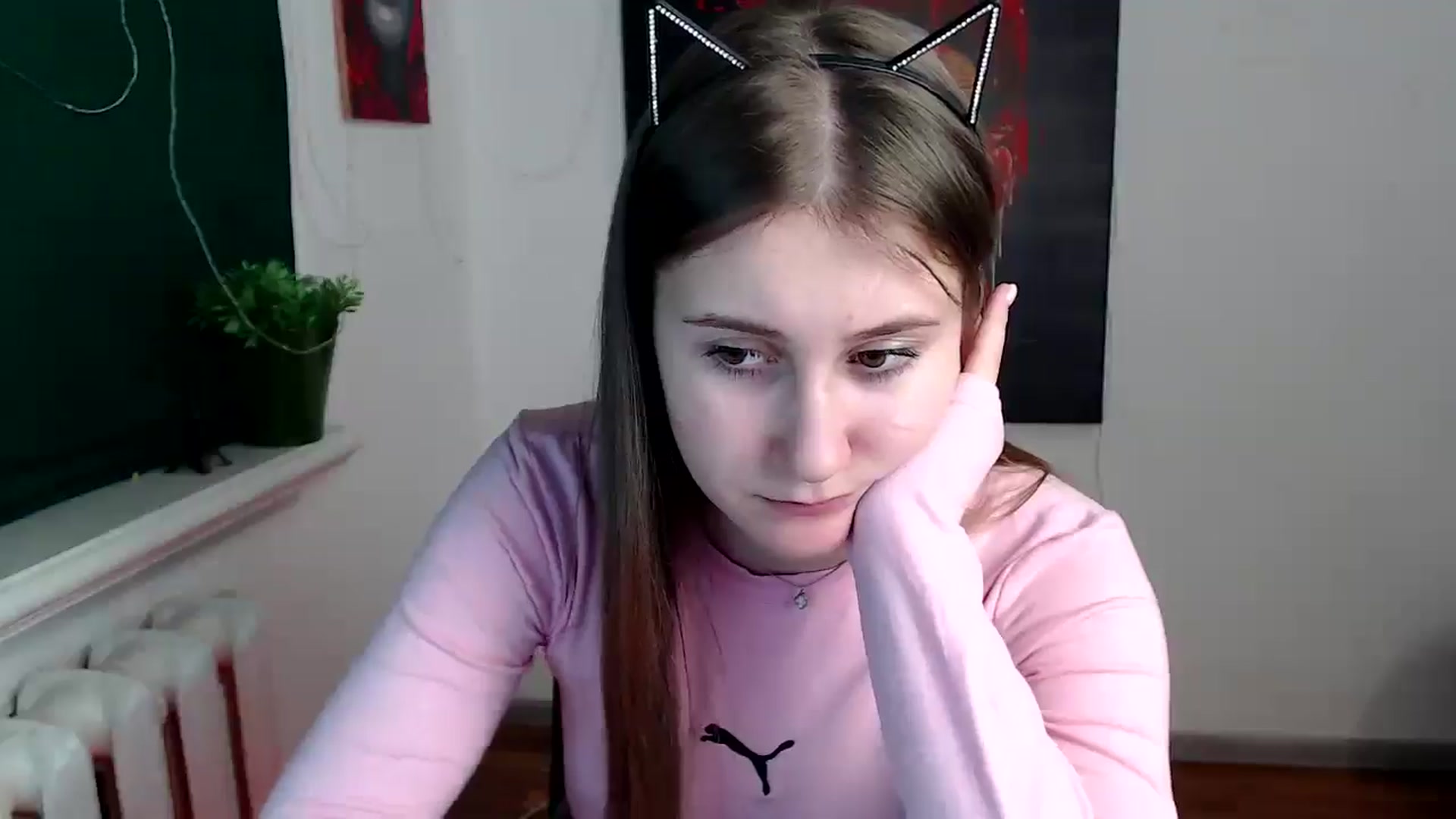 Gallery image thumbnail from Kamilochkaaa_'s myfreecams stream on, 12/24/2025, 19:19 image 15 of 20