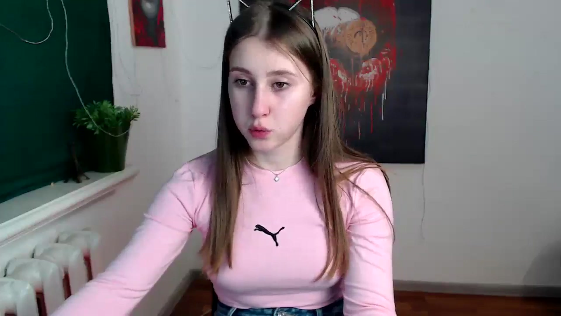 Gallery image thumbnail from Kamilochkaaa_'s myfreecams stream on, 12/24/2025, 19:19 image 16 of 20