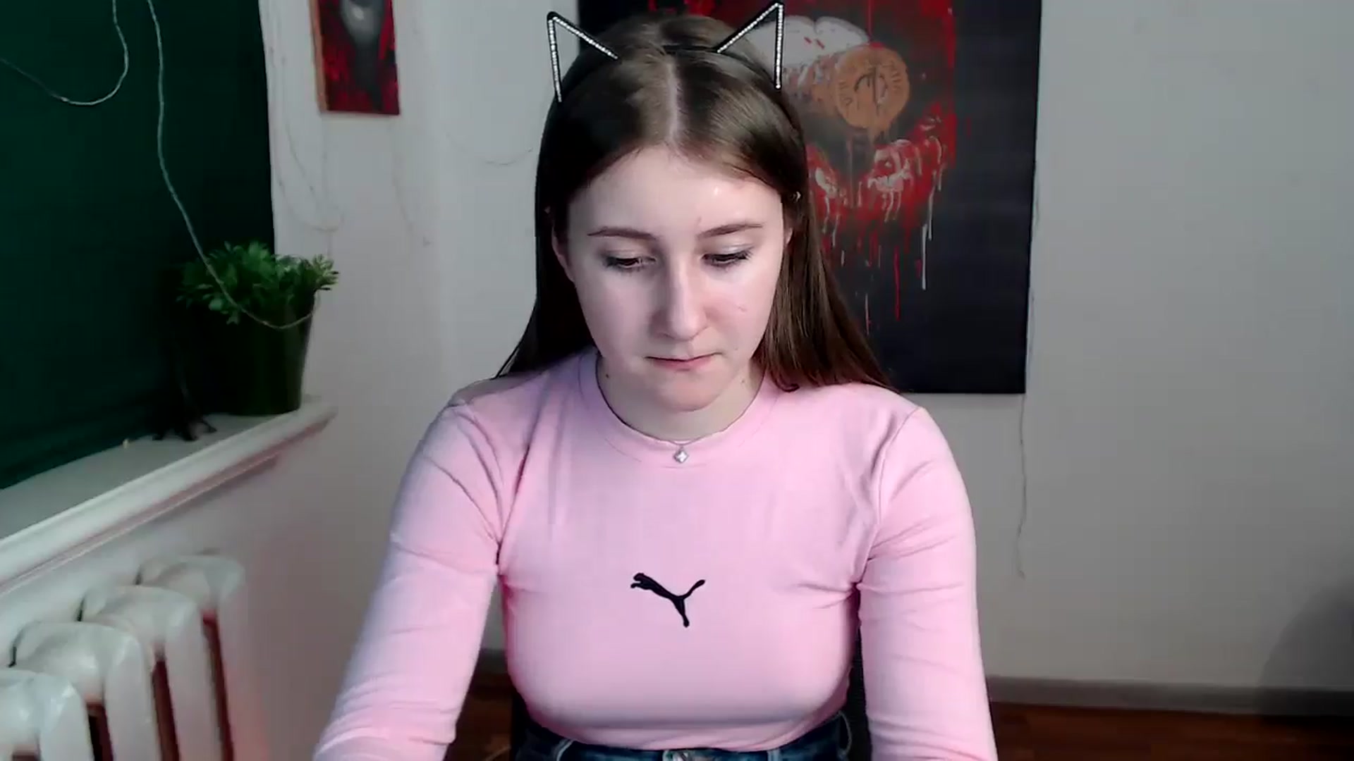 Gallery image thumbnail from Kamilochkaaa_'s myfreecams stream on, 12/24/2025, 19:19 image 19 of 20