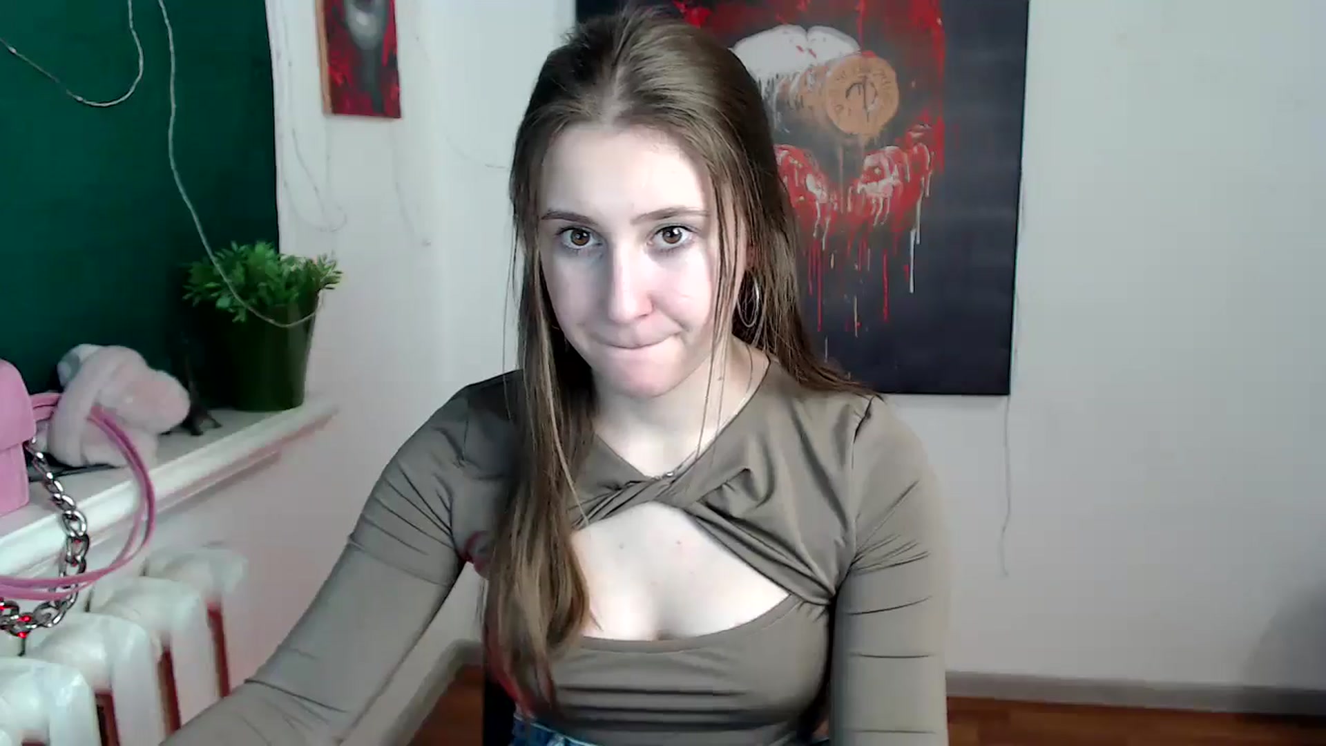 Gallery image thumbnail from Kamilochkaaa_'s myfreecams stream on, 12/25/2025, 15:44 image 15 of 20