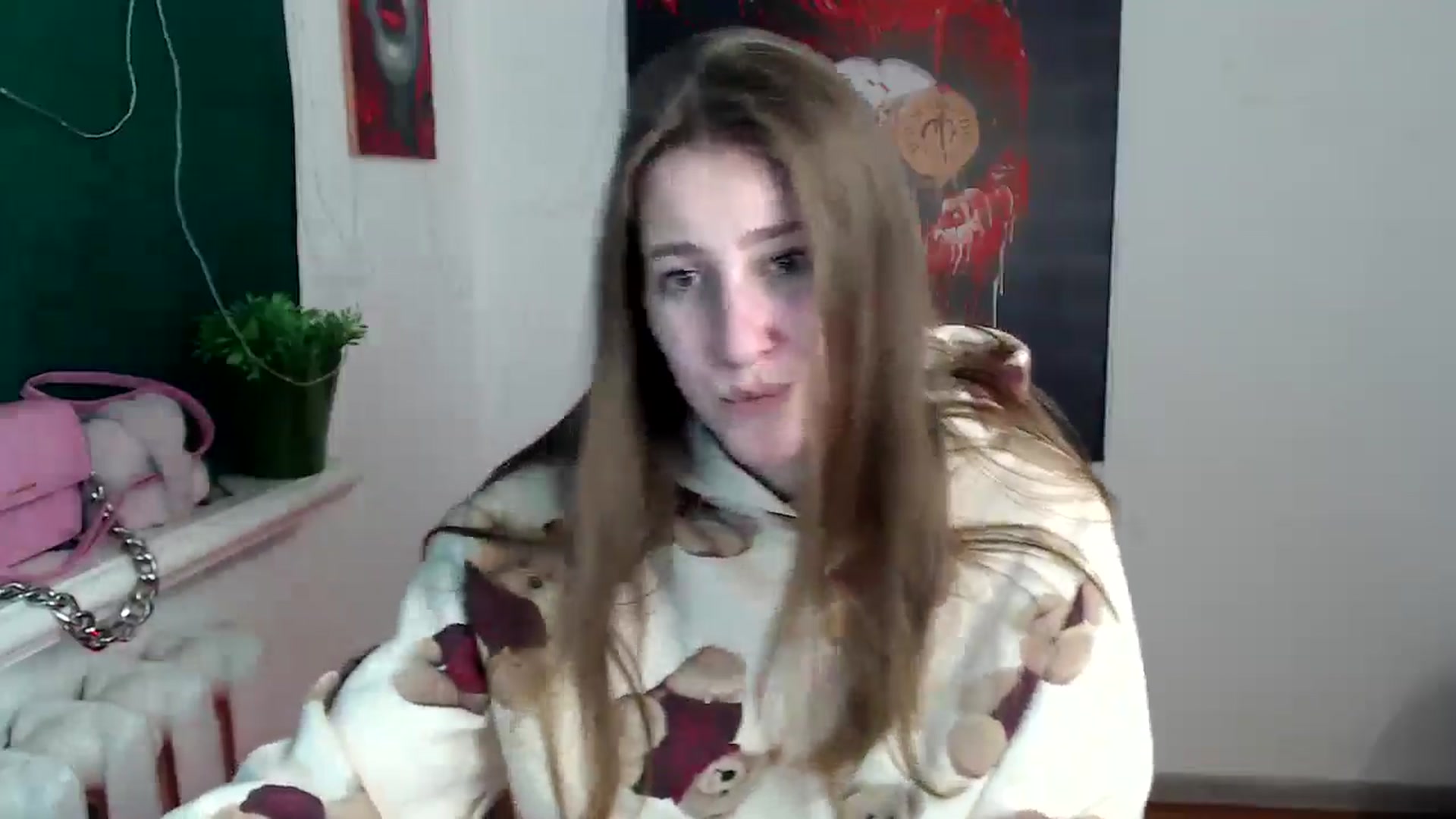 Gallery image thumbnail from Kamilochkaaa_'s myfreecams stream on, 12/26/2025, 15:41 image 10 of 20