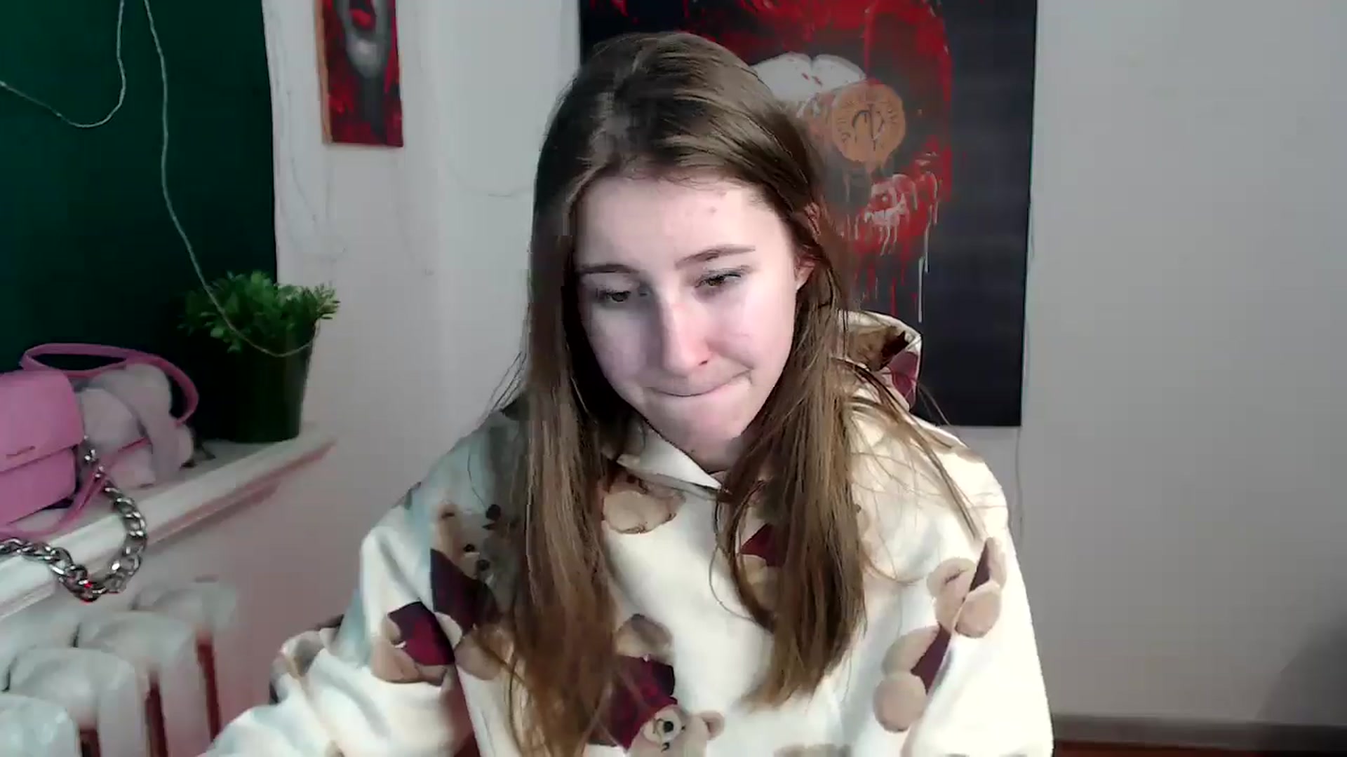 Gallery image thumbnail from Kamilochkaaa_'s myfreecams stream on, 12/26/2025, 15:41 image 15 of 20